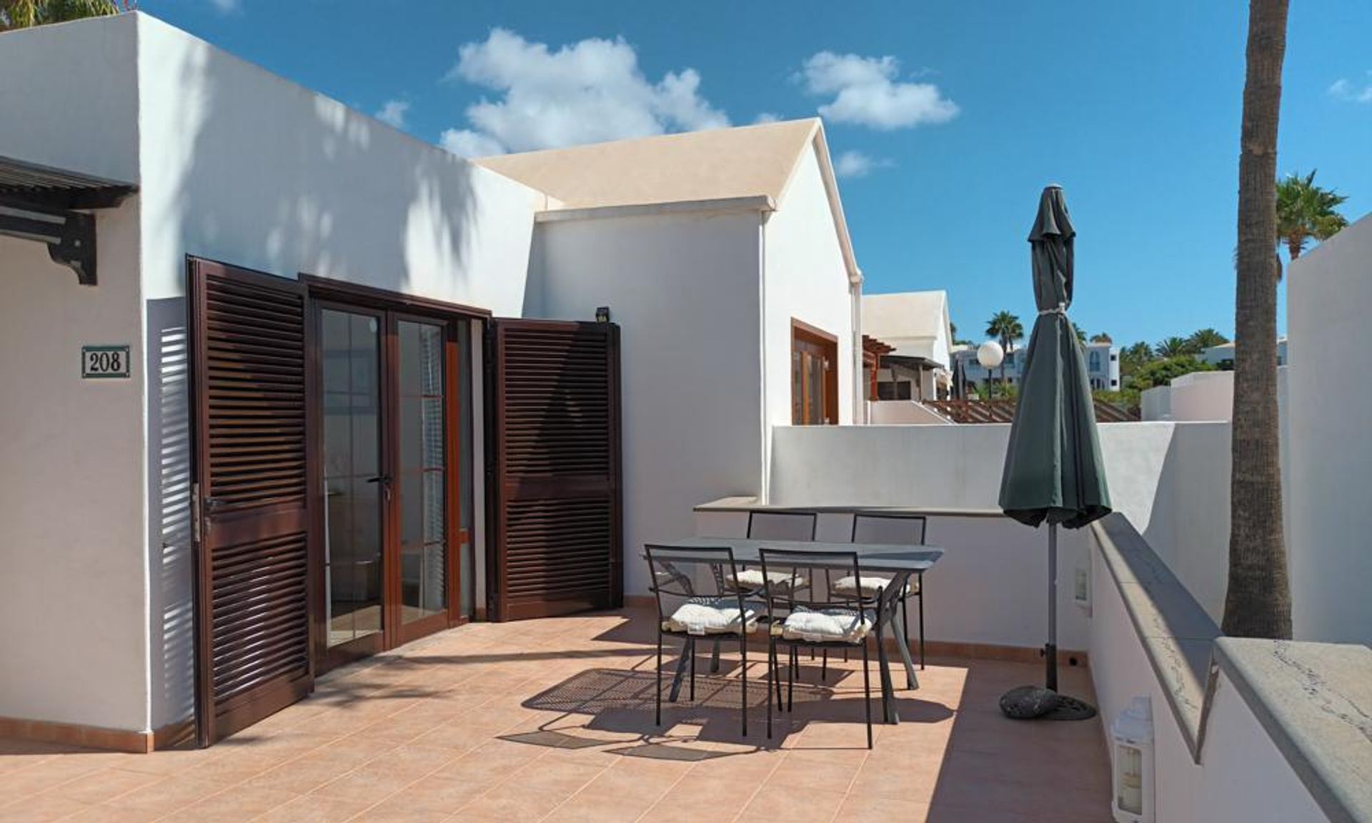 Rumah di Costa Teguise, Canarias 12151688