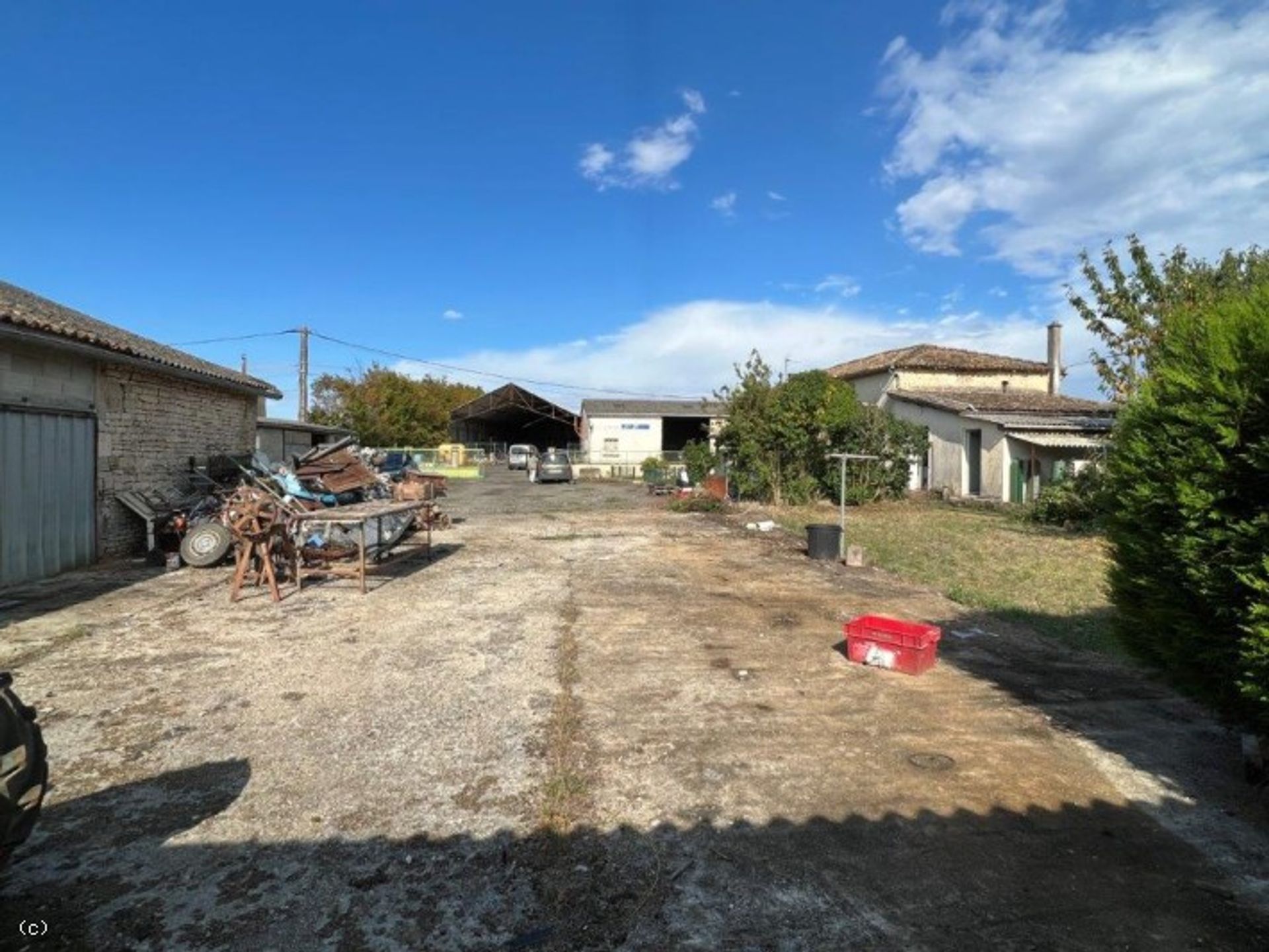 casa en Villefagnan, Nouvelle-Aquitaine 12152062