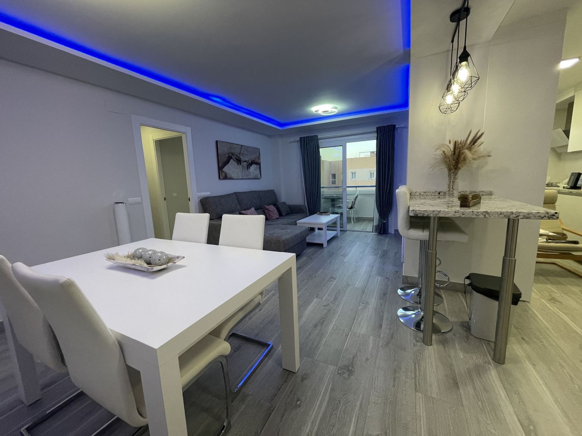 Condominium in Torremolinos, Andalusia 12152695