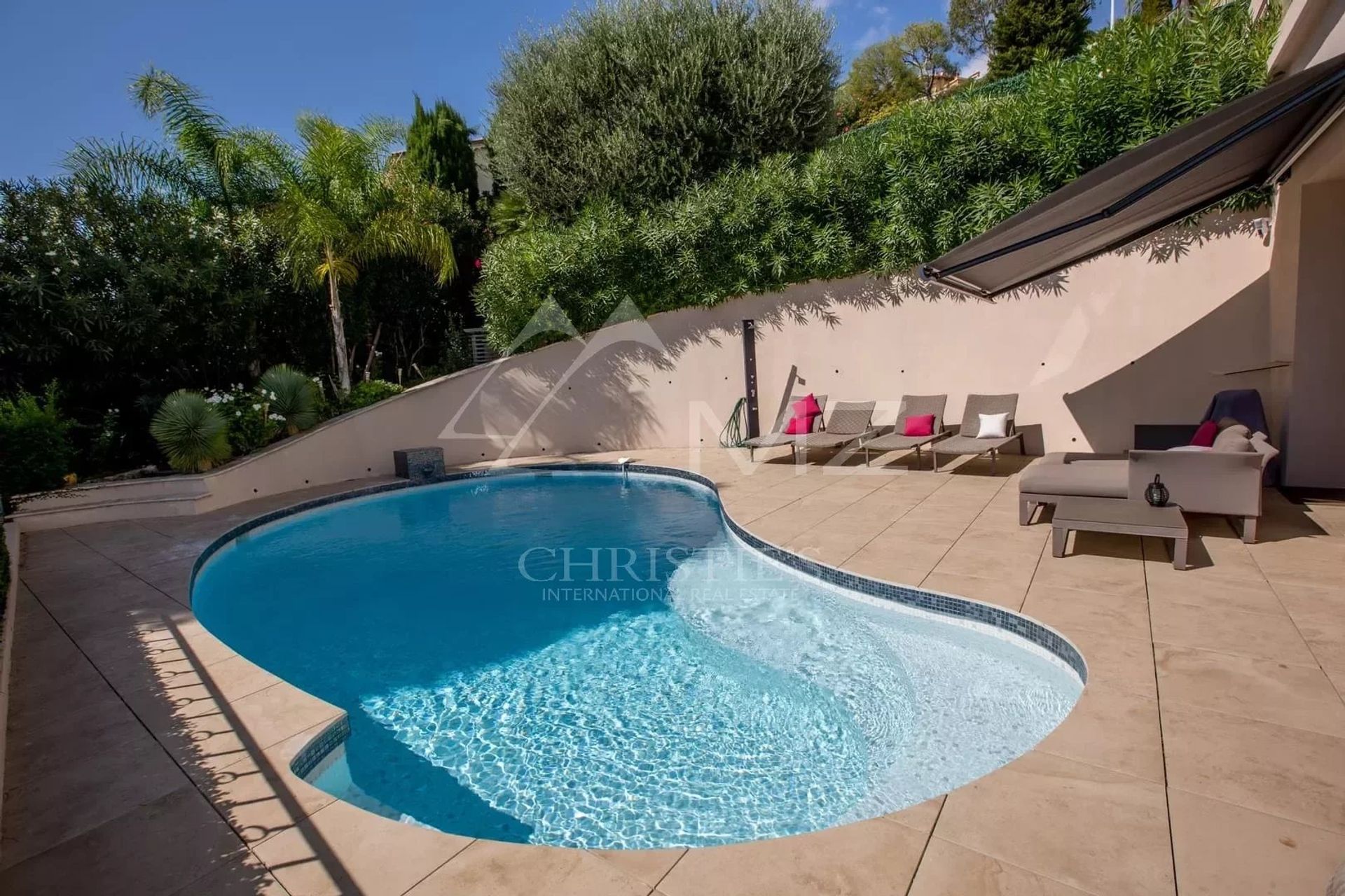 casa en Villefranche-sur-Mer, Alpes-Maritimes 12153518