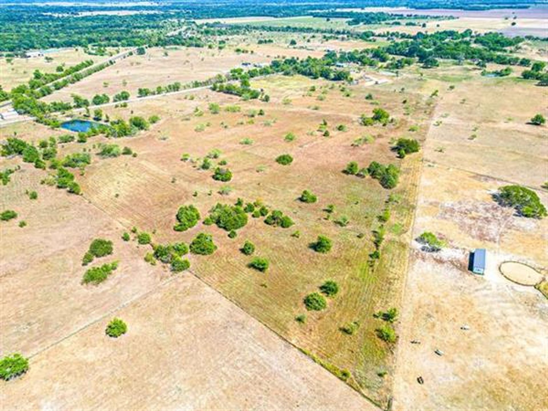 Casa nel Kerens, Texas 12153636