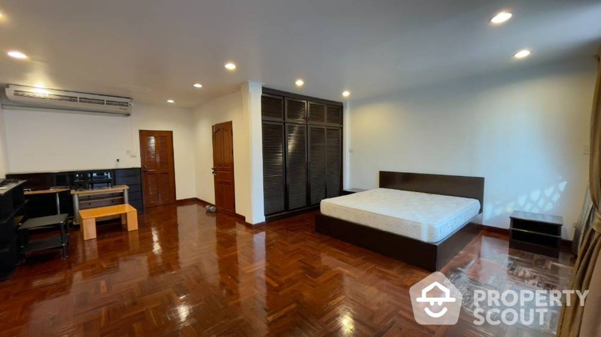 casa no , Krung Thep Maha Nakhon 12154751