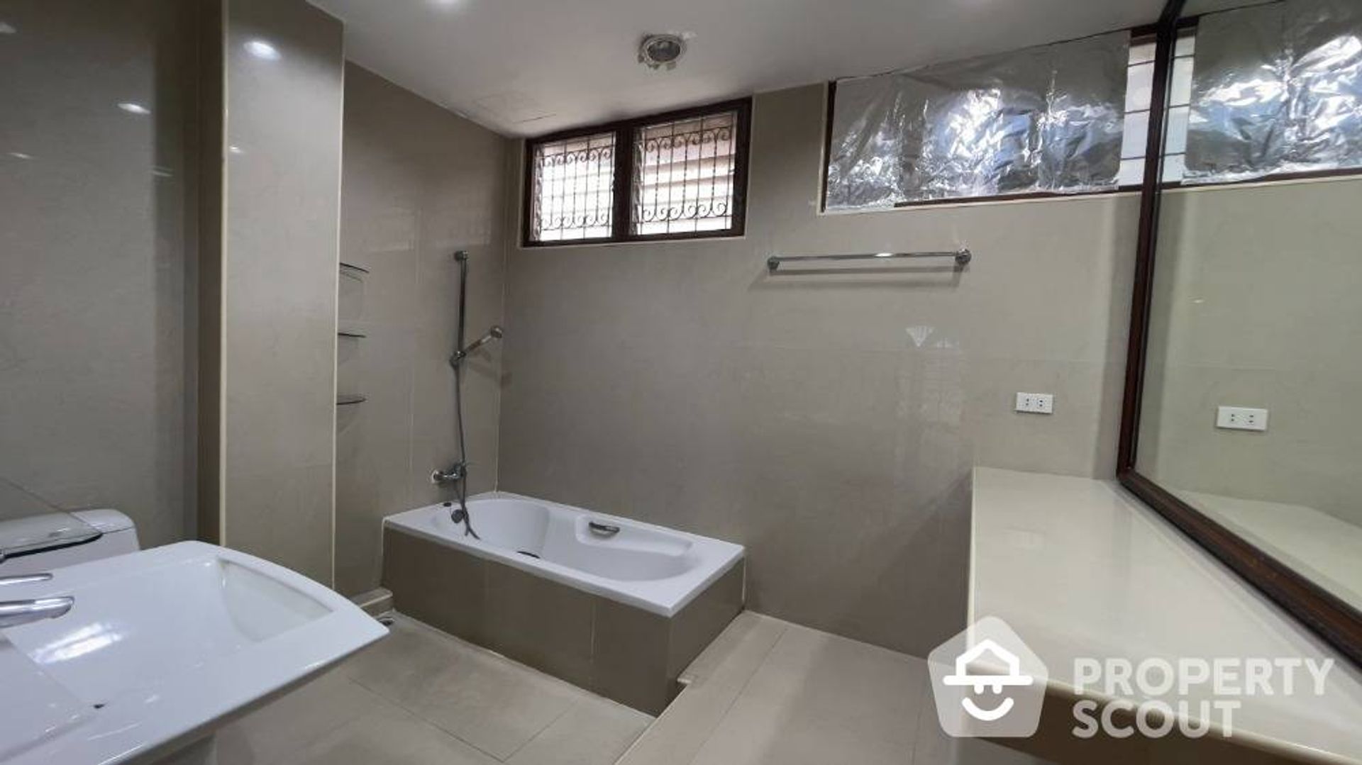 casa no , Krung Thep Maha Nakhon 12154751