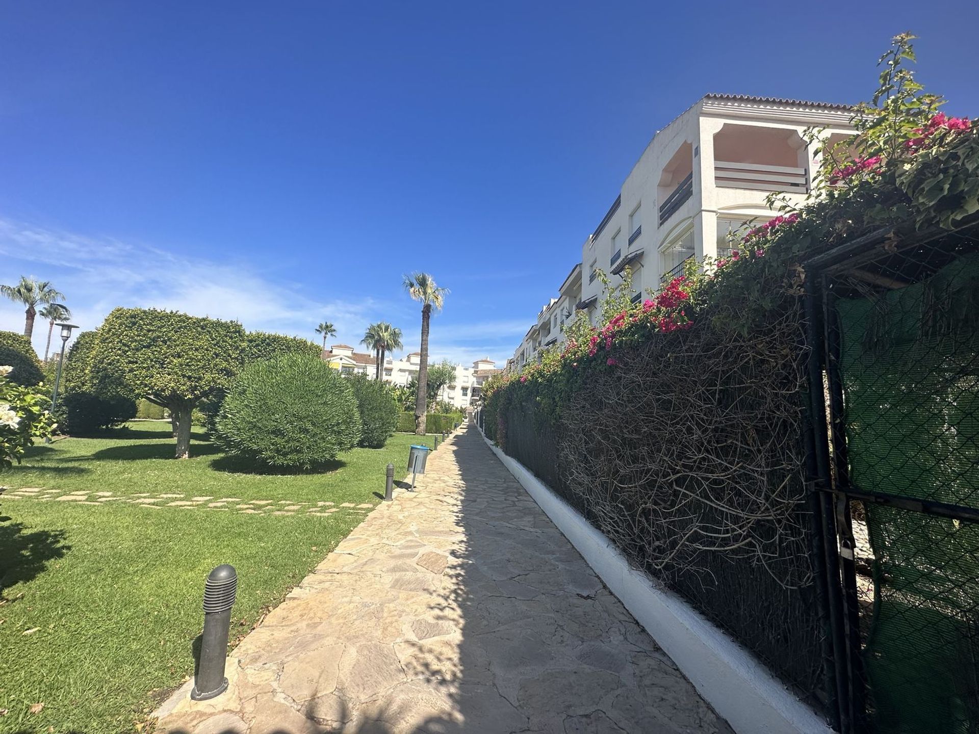 Osakehuoneisto sisään Estepona, Andalucía 12156030