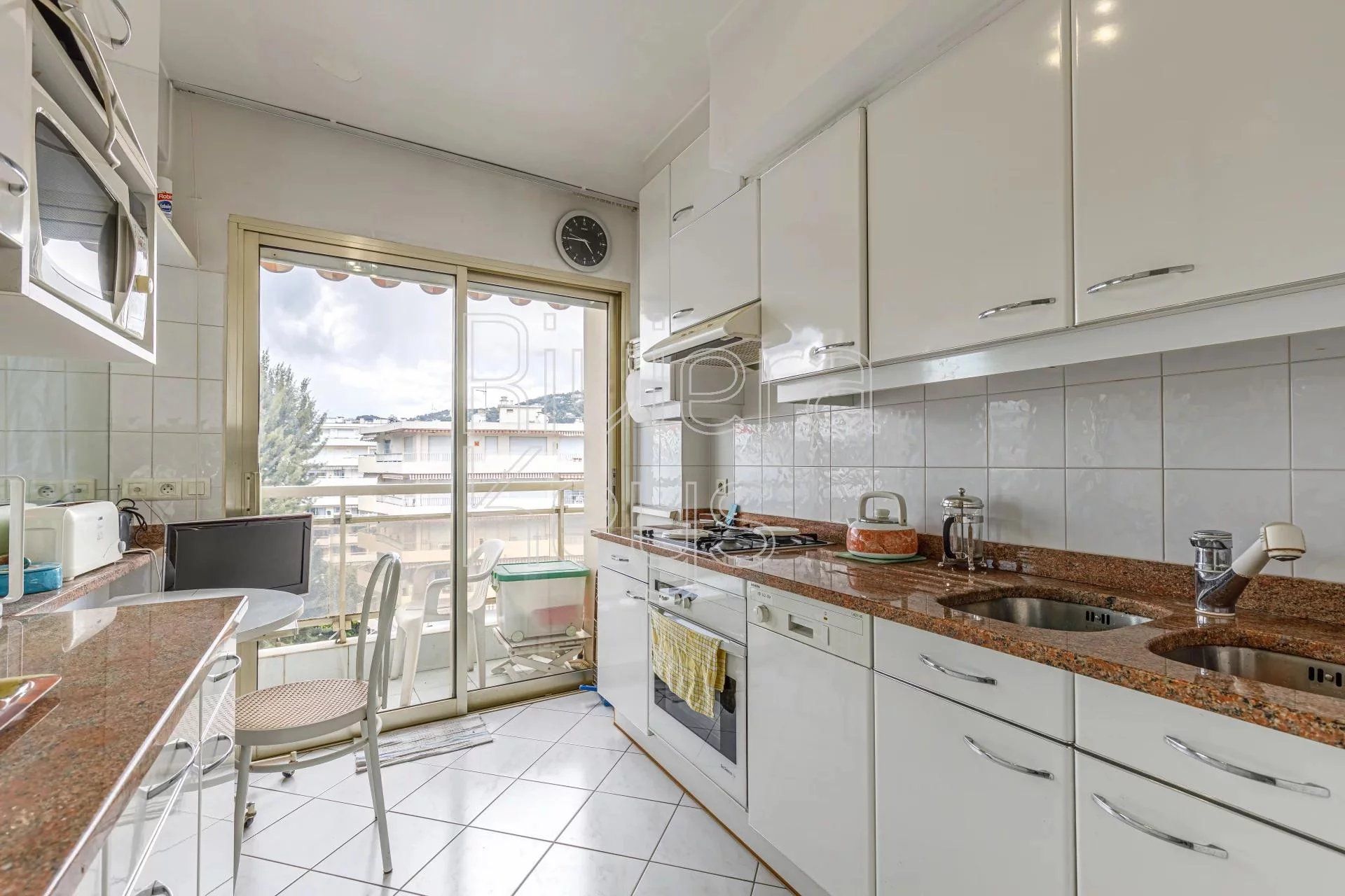 Condominium in Cannes, Alpes-Maritimes 12157047