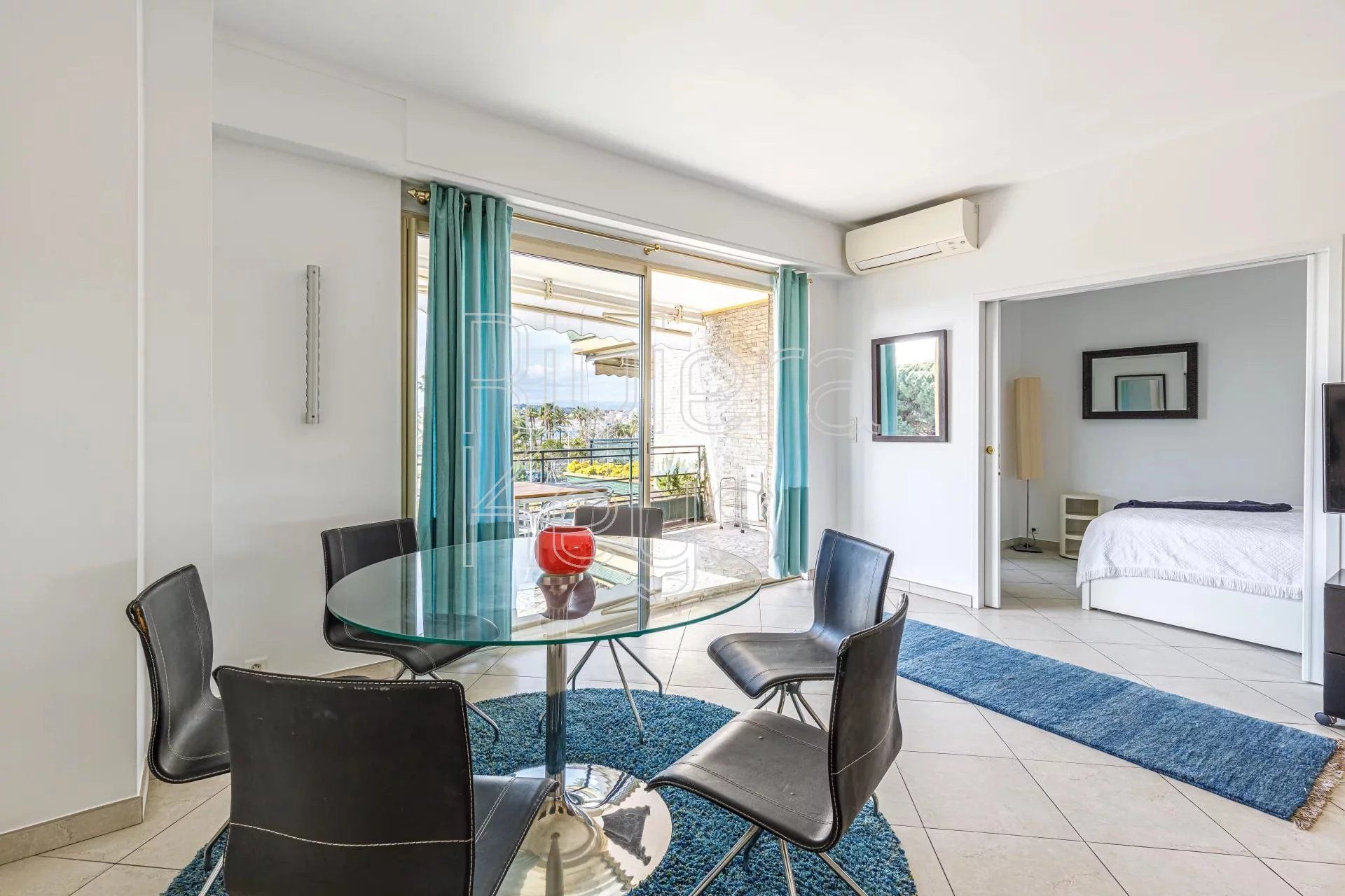 Condominium in Cannes, Alpes-Maritimes 12157081