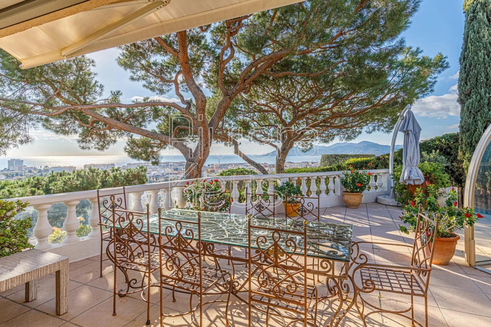 سكني في Cannes, Alpes-Maritimes 12157171