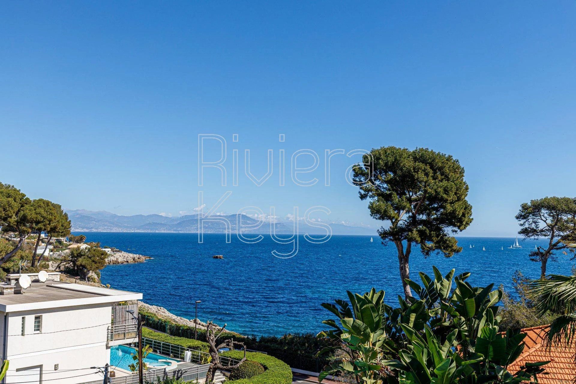 rumah dalam Antibes, Alpes-Maritimes 12157218