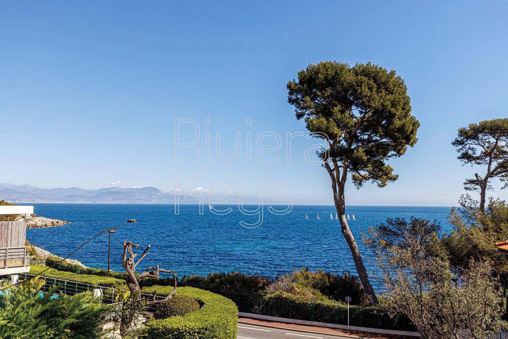 rumah dalam Antibes, Alpes-Maritimes 12157218