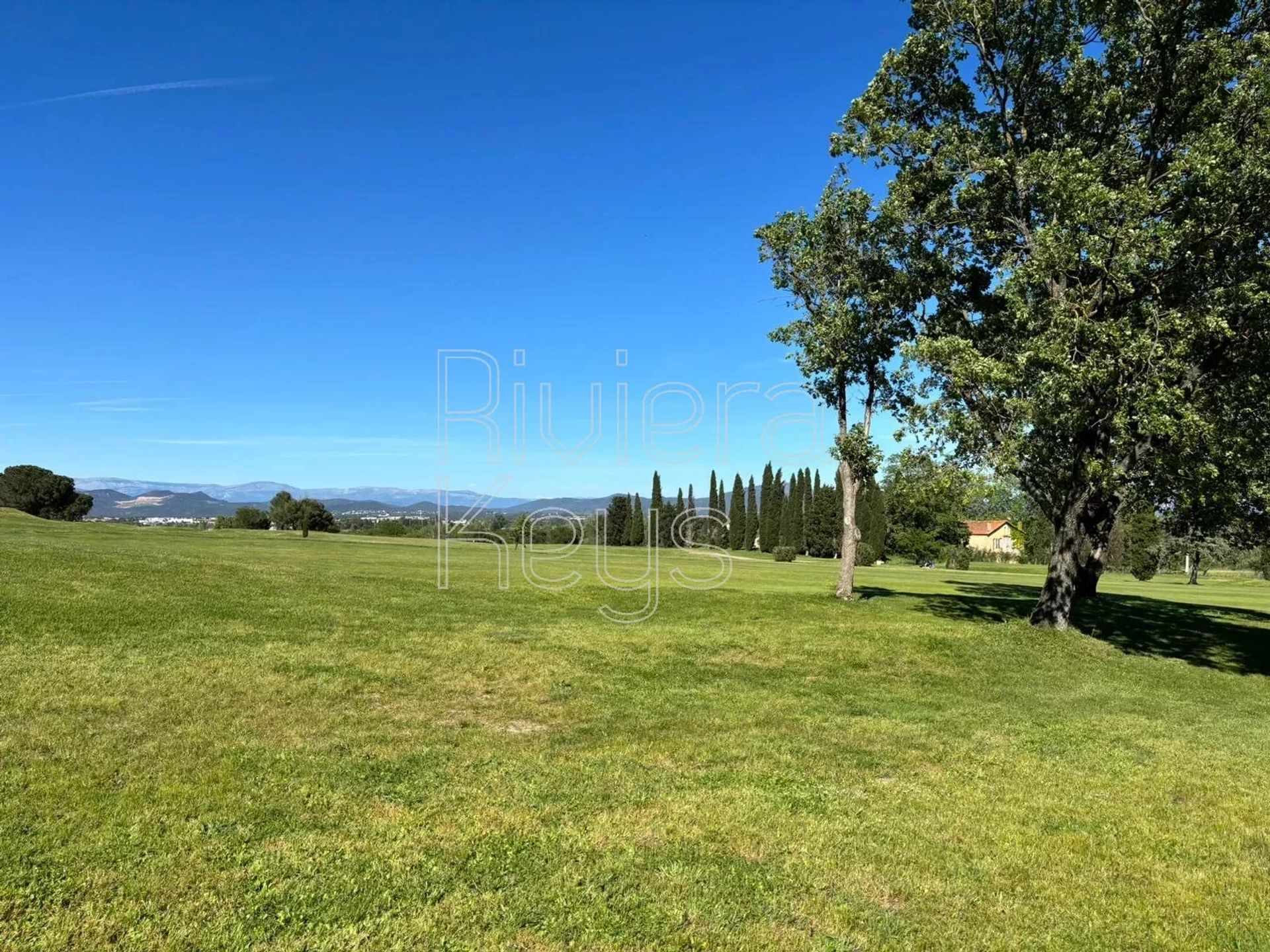 Beberapa Rumah di Roquebrune-sur-Argens, Var 12157390