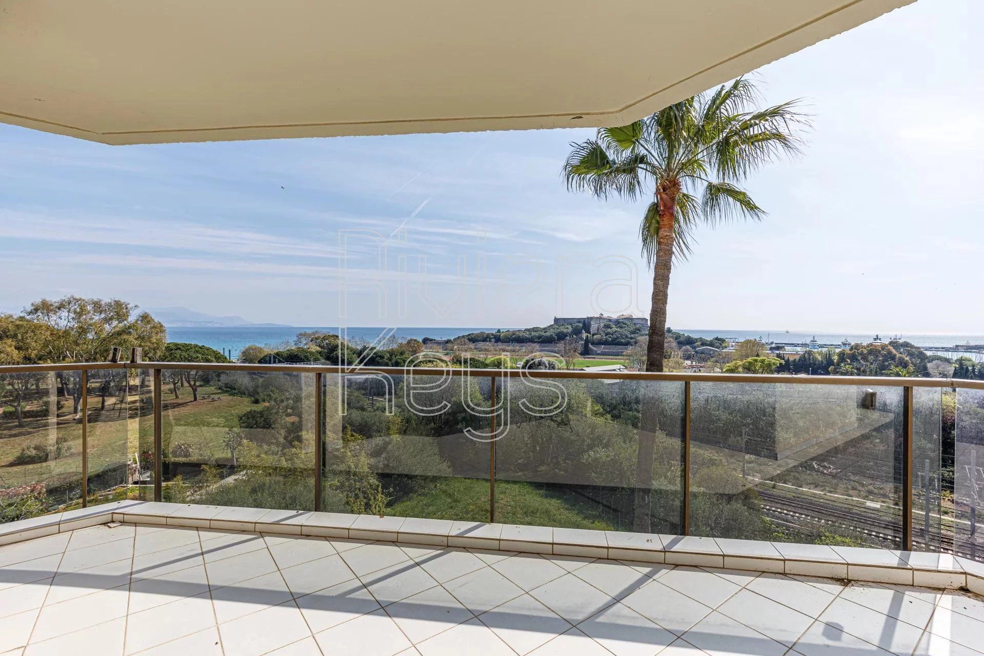 Condominio nel Antibes, Provenza-Alpi-Costa Azzurra 12157733