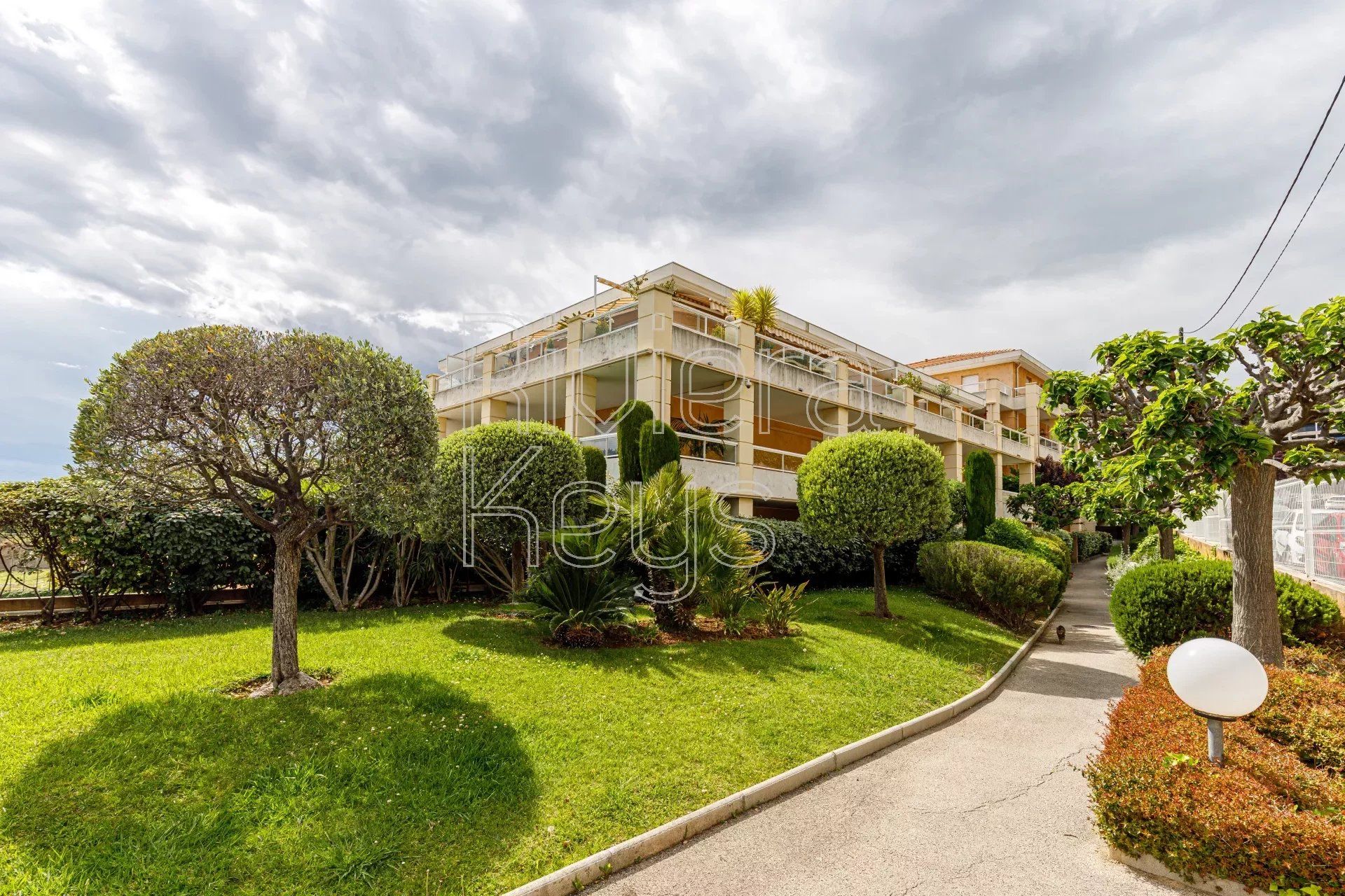 Condominium in Nice, Alpes-Maritimes 12157767