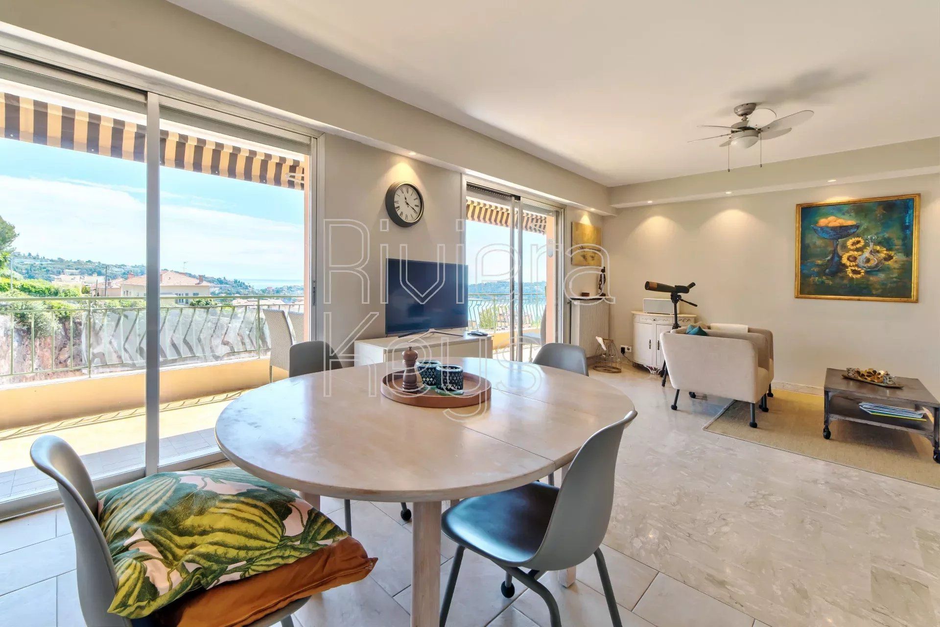 Osakehuoneisto sisään Villefranche-sur-Mer, Alpes-Maritimes 12157768