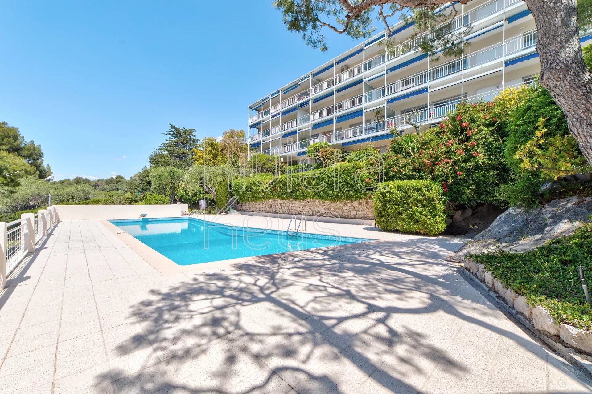 Condominium in Nice, Alpes-Maritimes 12157769