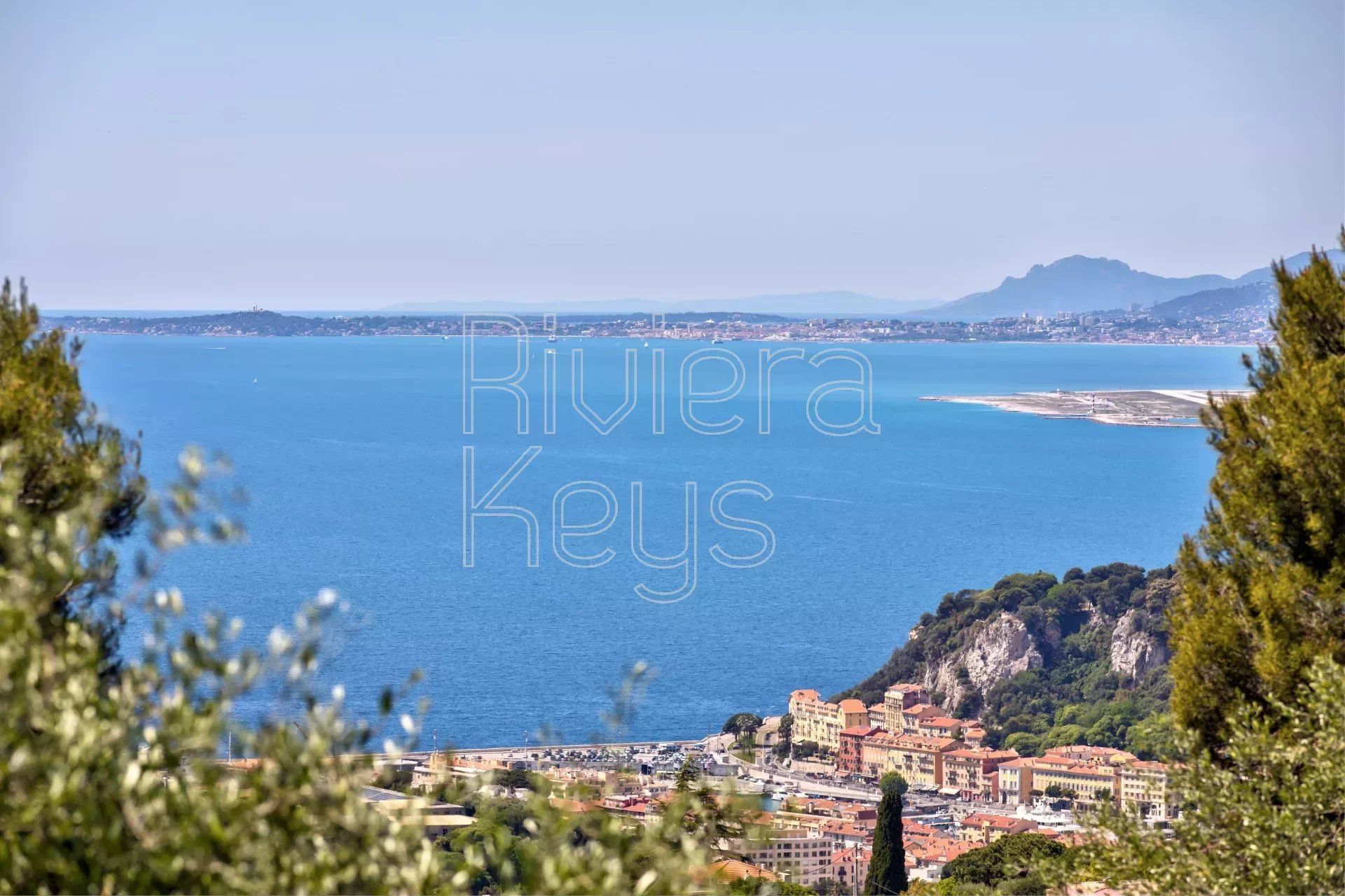 Condominium in Nice, Alpes-Maritimes 12157769