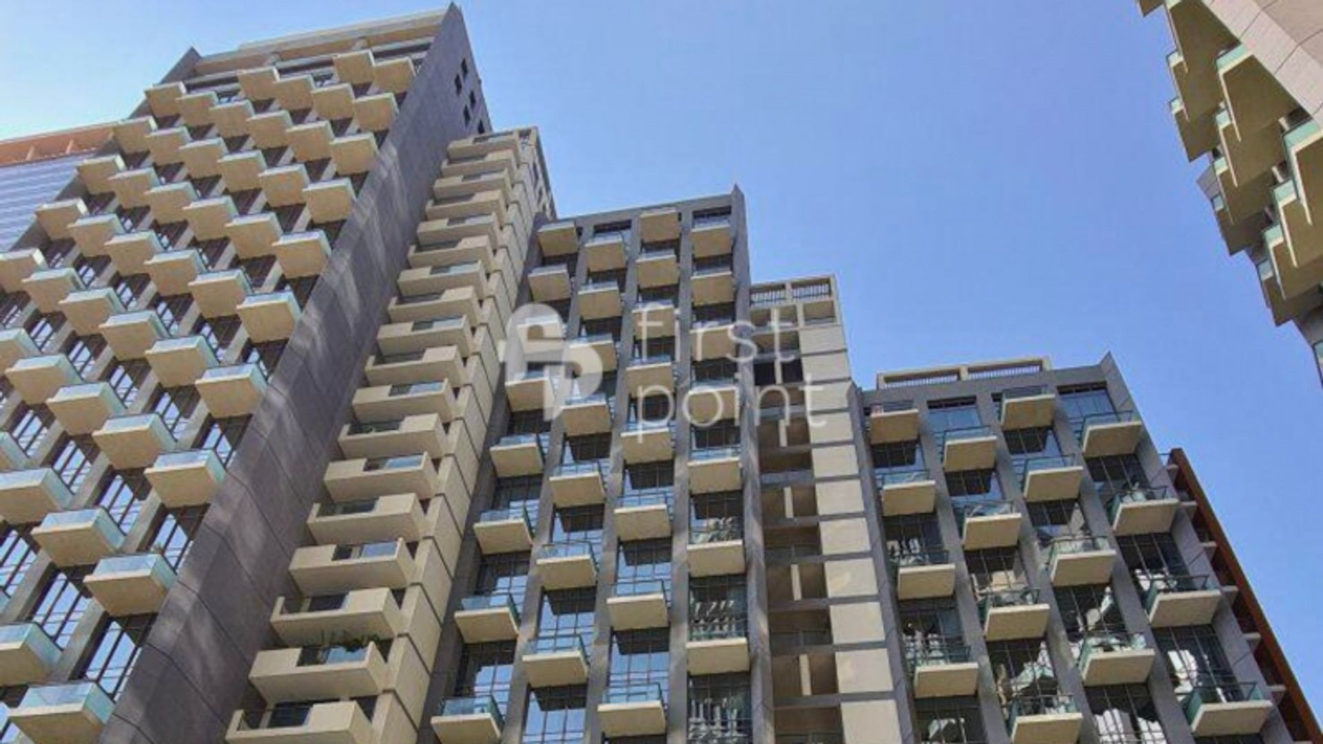 Condominium dans Dubai, Dubai 12158368