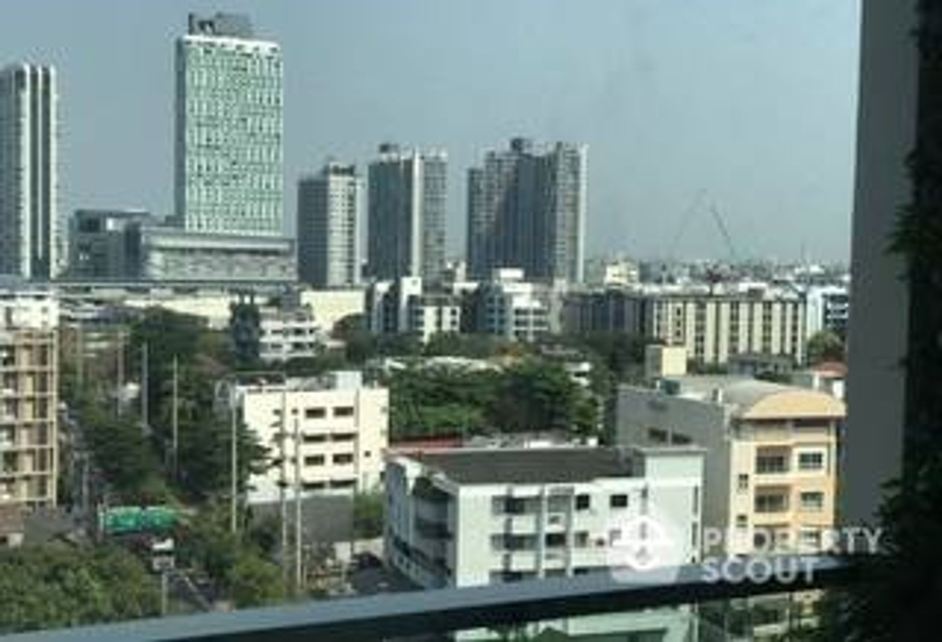 Borettslag i Phra Khanong, Krung Thep Maha Nakhon 12158436