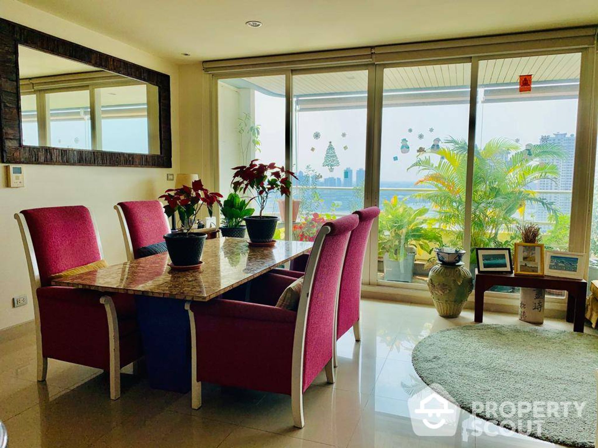 Condominium in Godown, Krung Thep Maha Nakhon 12158438