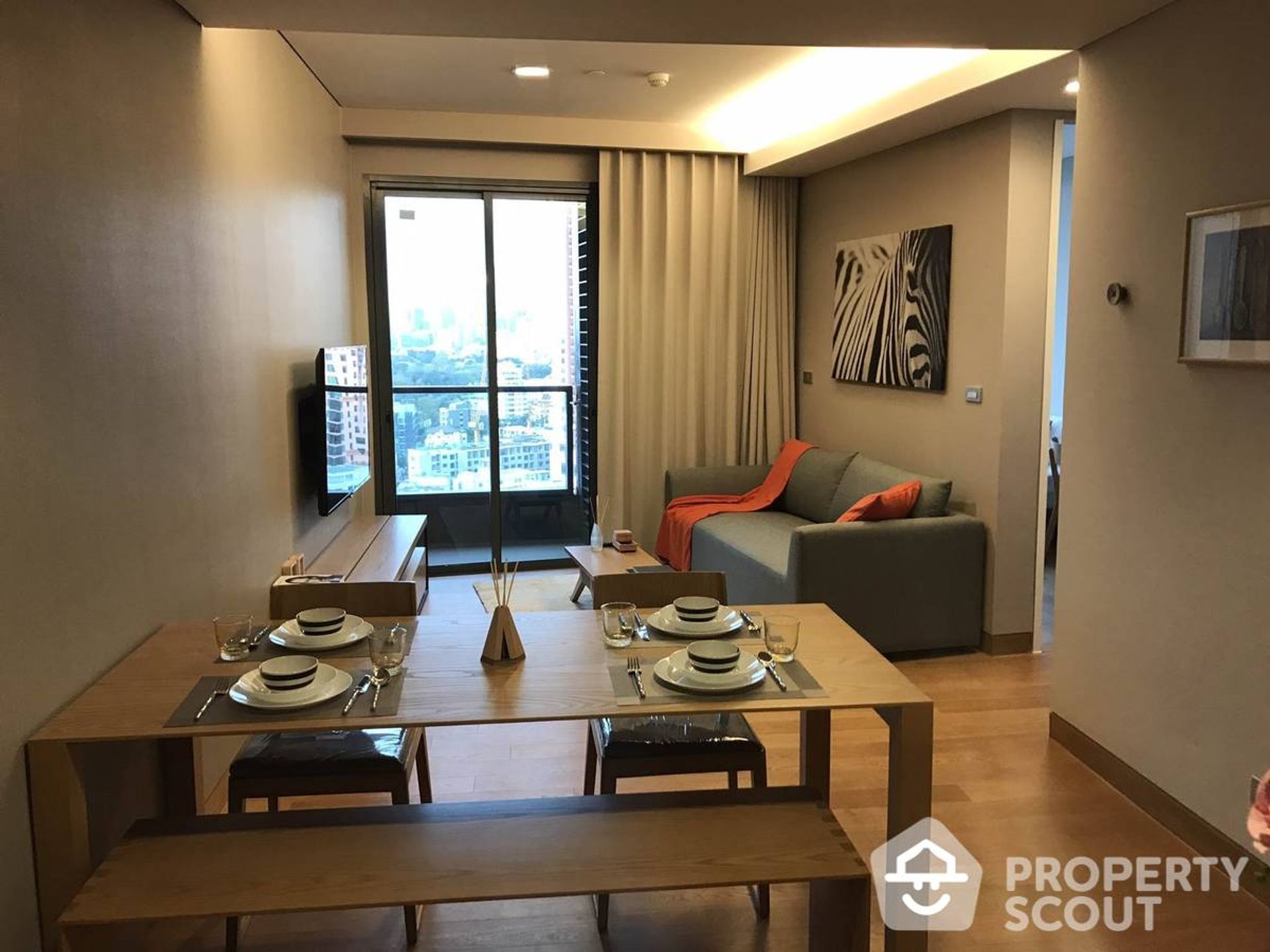 Condominium in Khlong Toei, Krung Thep Maha Nakhon 12158445