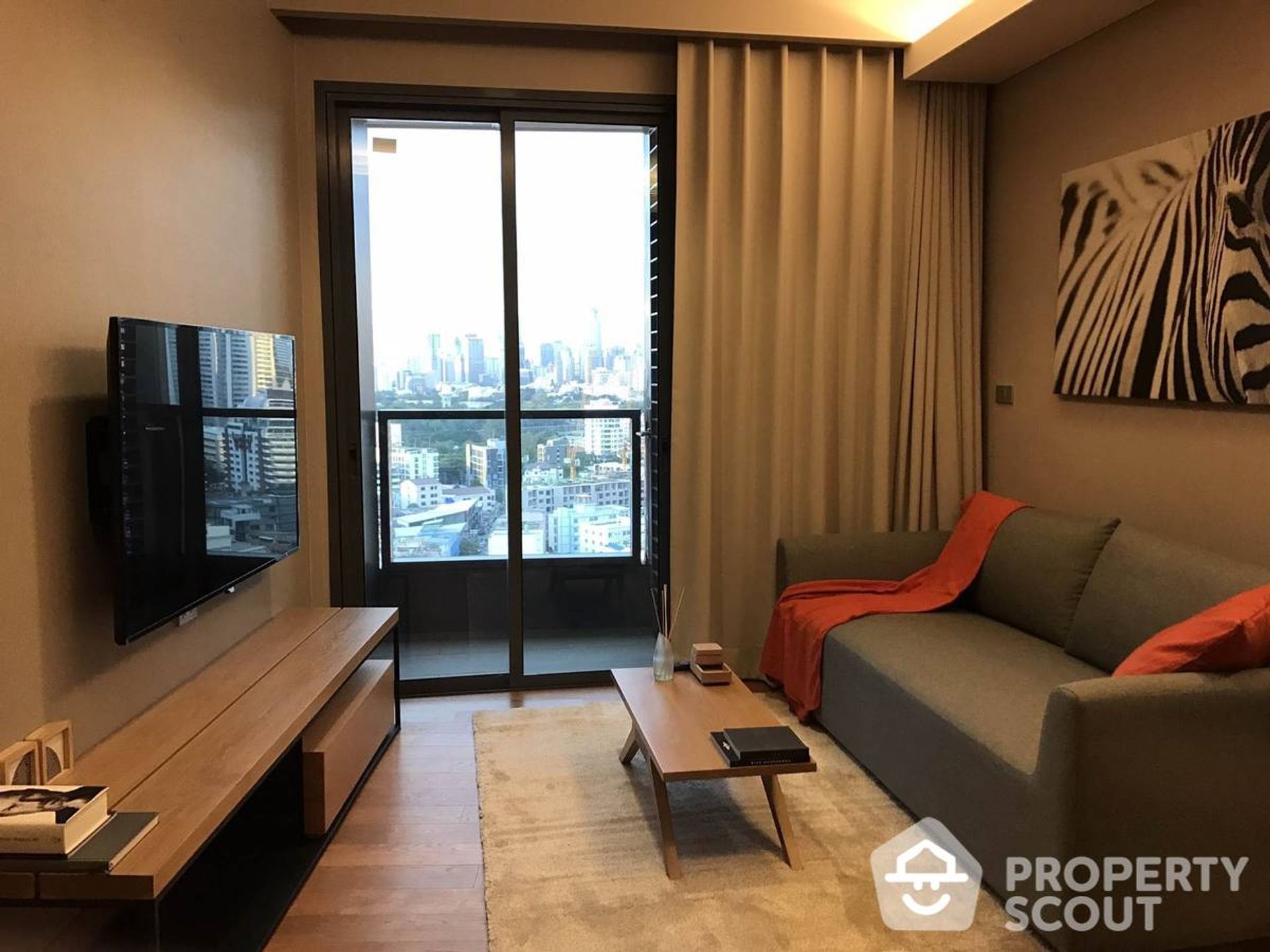 Condominium in Khlong Toei, Krung Thep Maha Nakhon 12158445