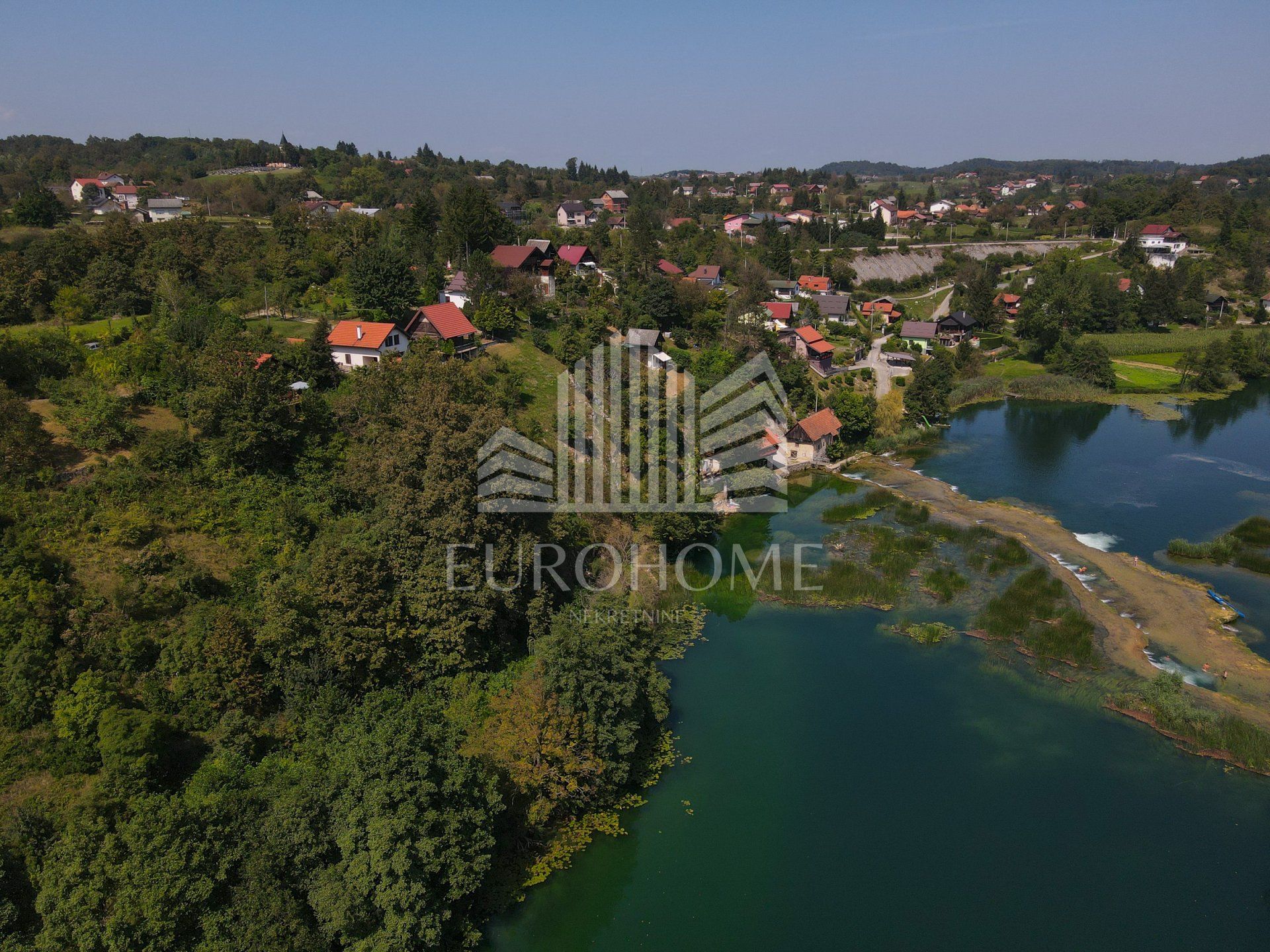 Land in Donji Zvečaj, Karlovac County 12158869