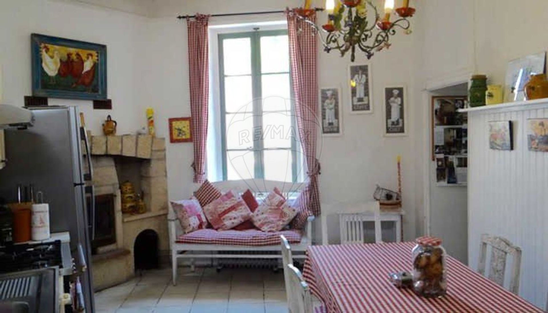 Huis in Saint-Maximin, Occitanie 12160758