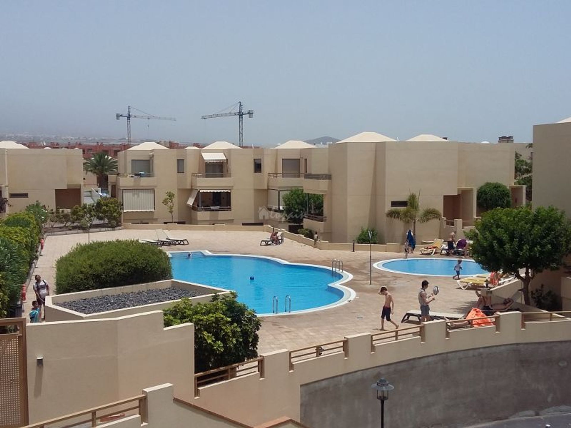 Condominium in El Medano, Canarische eilanden 12160836