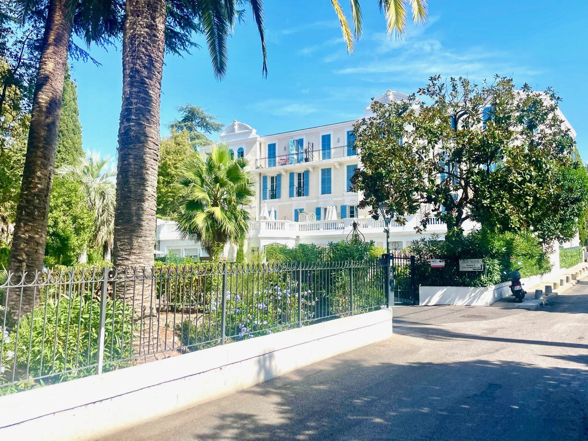 Condominium in Cannes, Alpes-Maritimes 12166962