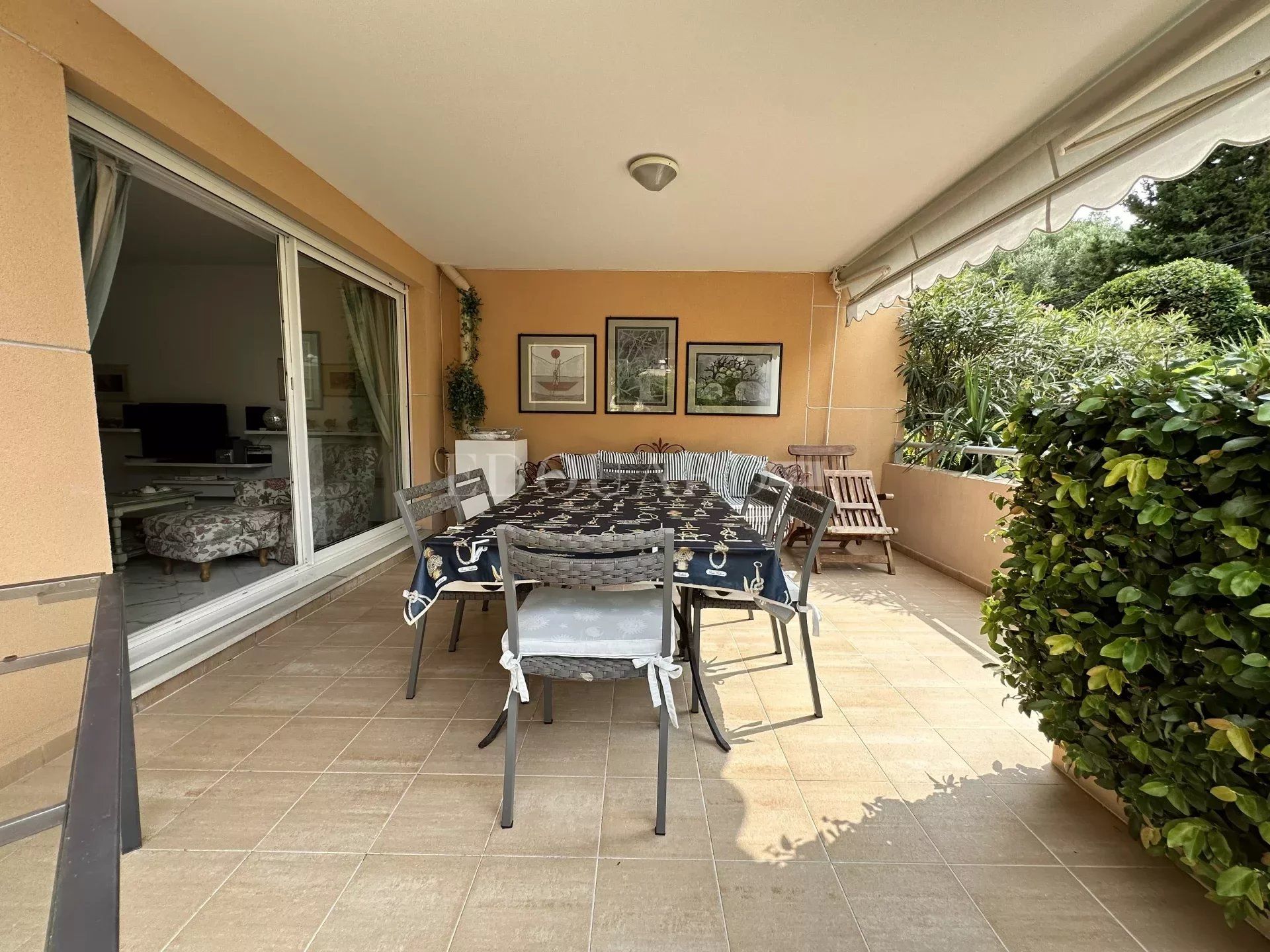 Kondominium w Roquebrune-Cap-Martin, Alpes-Maritimes 12167003