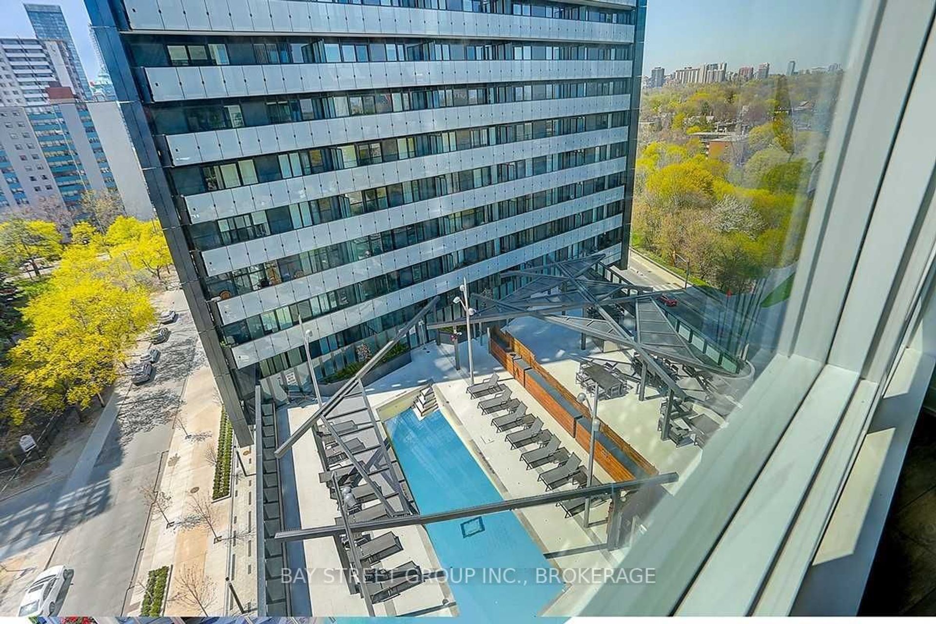 Condominio en toronto, 208 Carlton Street 12167218