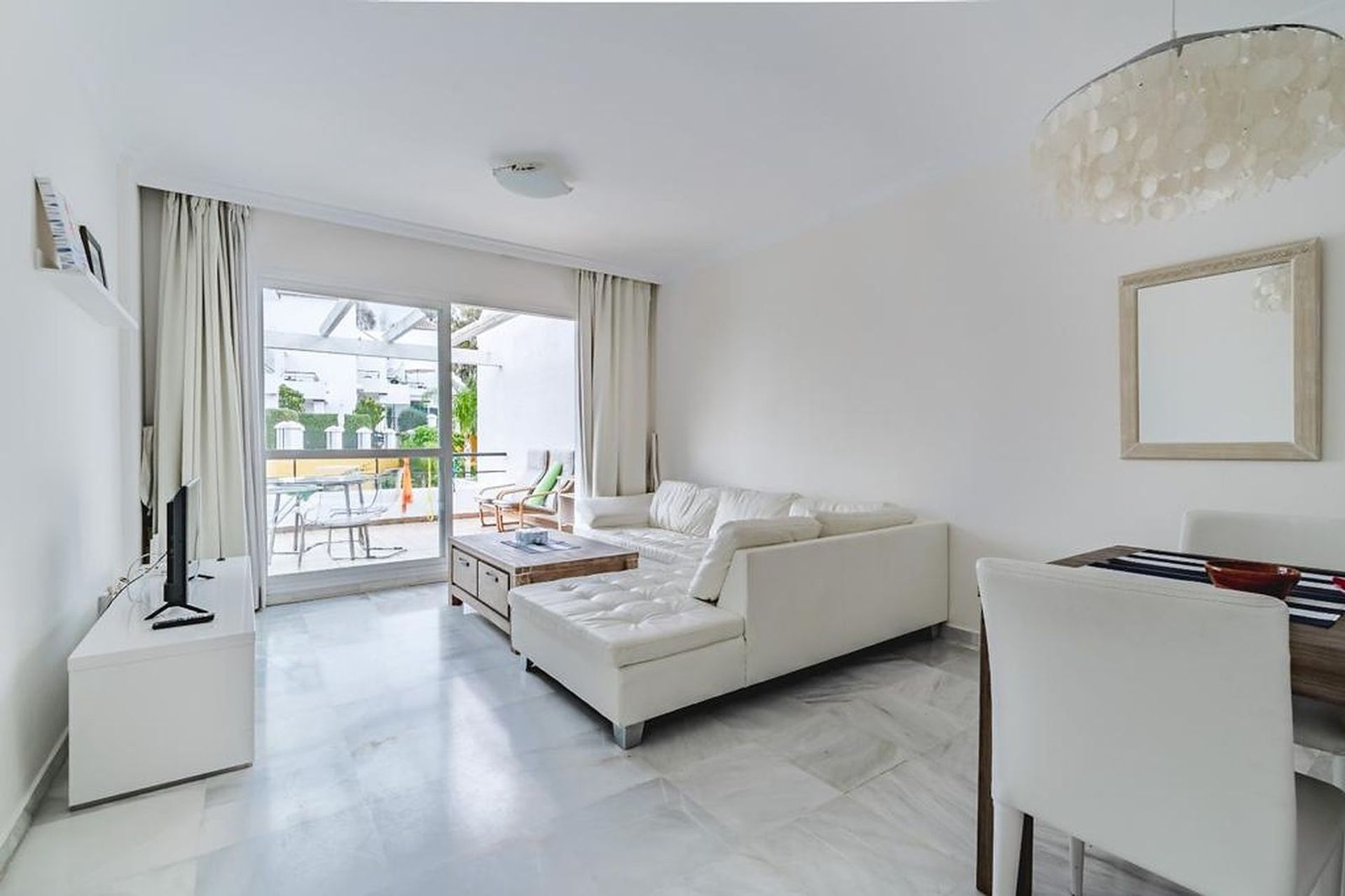 Condominium dans Marbella, Andalousie 12171633