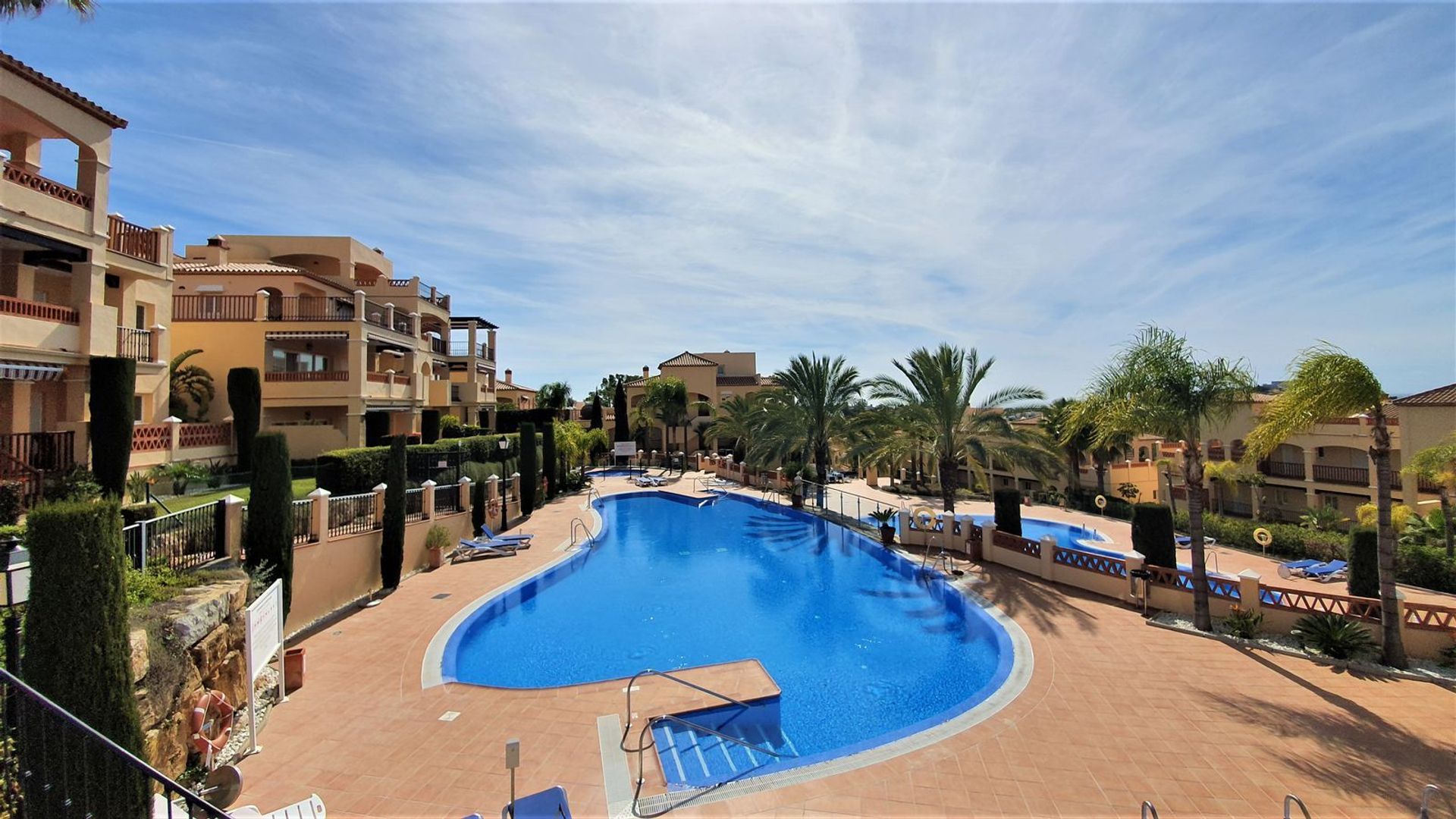 Condominium in Estepona, Andalusië 12171727