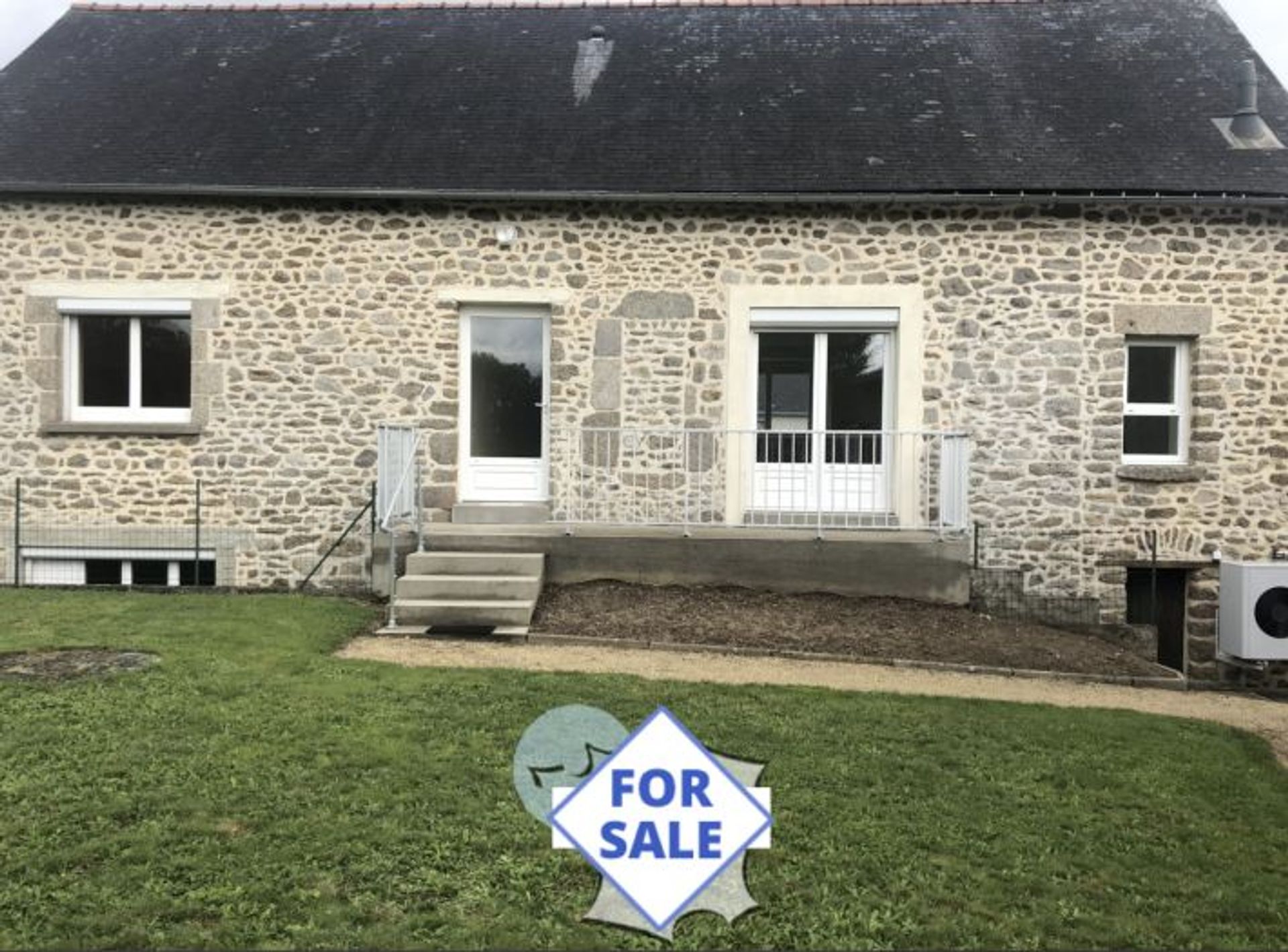 Hus i Martigne-sur-Mayenne, Pays de la Loire 12172595