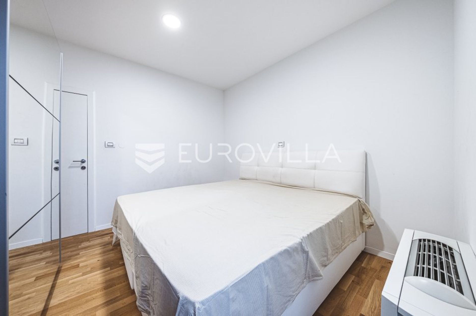 Condominio en Zagreb,  12173273