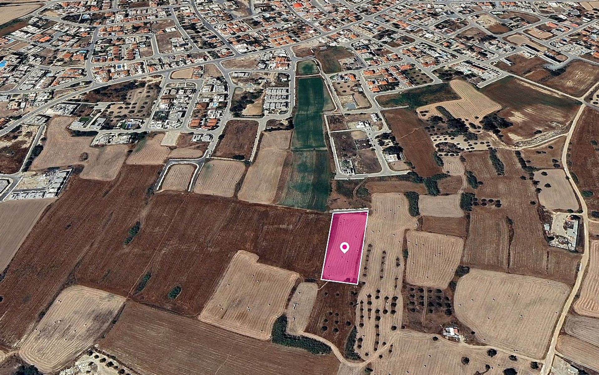 土地 在 Oroklini, Larnaca 12174925