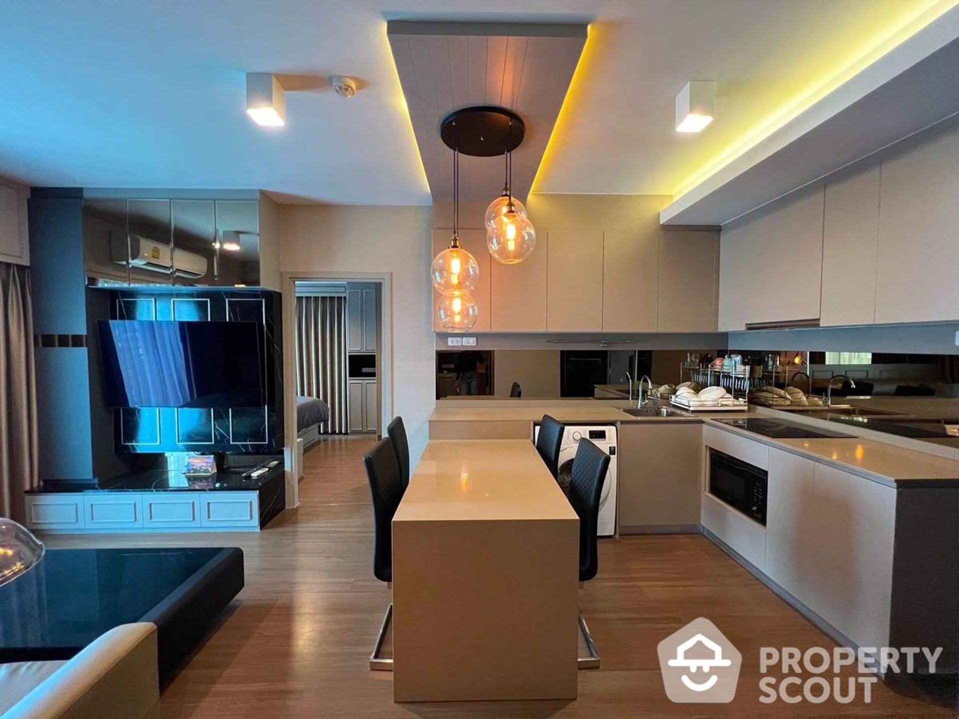 Condominio en Phra Khanong, Krung Thep Maha Nakhon 12174962