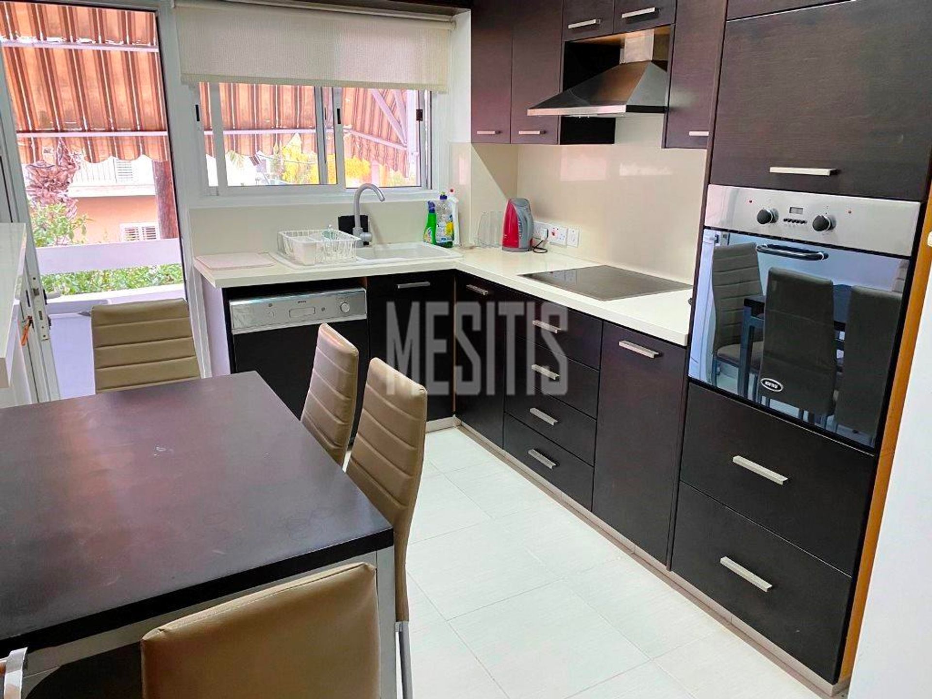 Condominio en Nicosia, Lefkosia 12177936