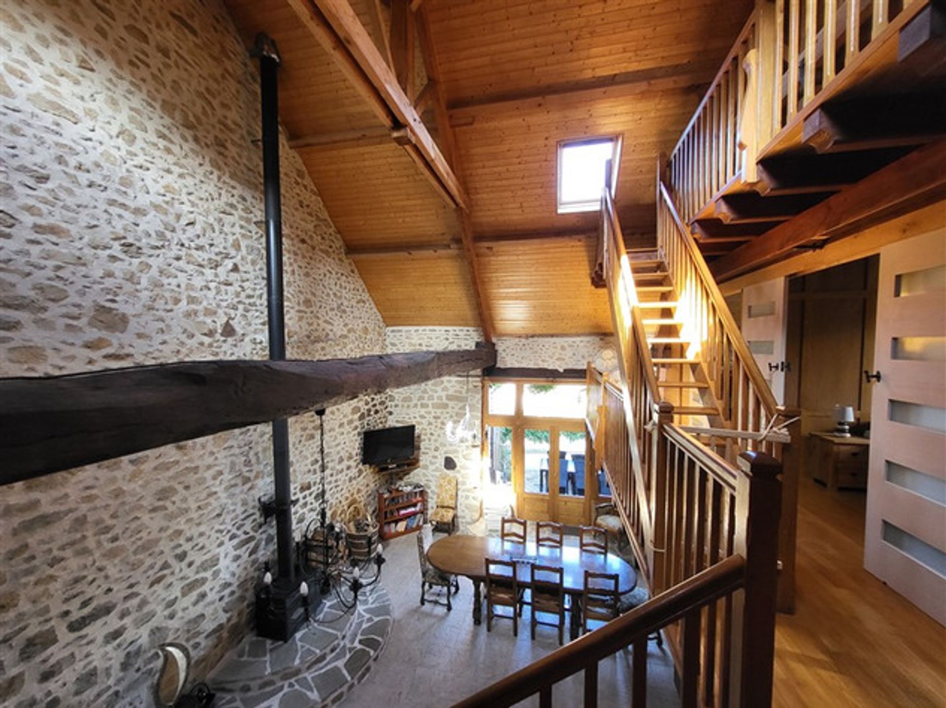 Huis in Magnac-Laval, Nouvelle-Aquitaine 12179999