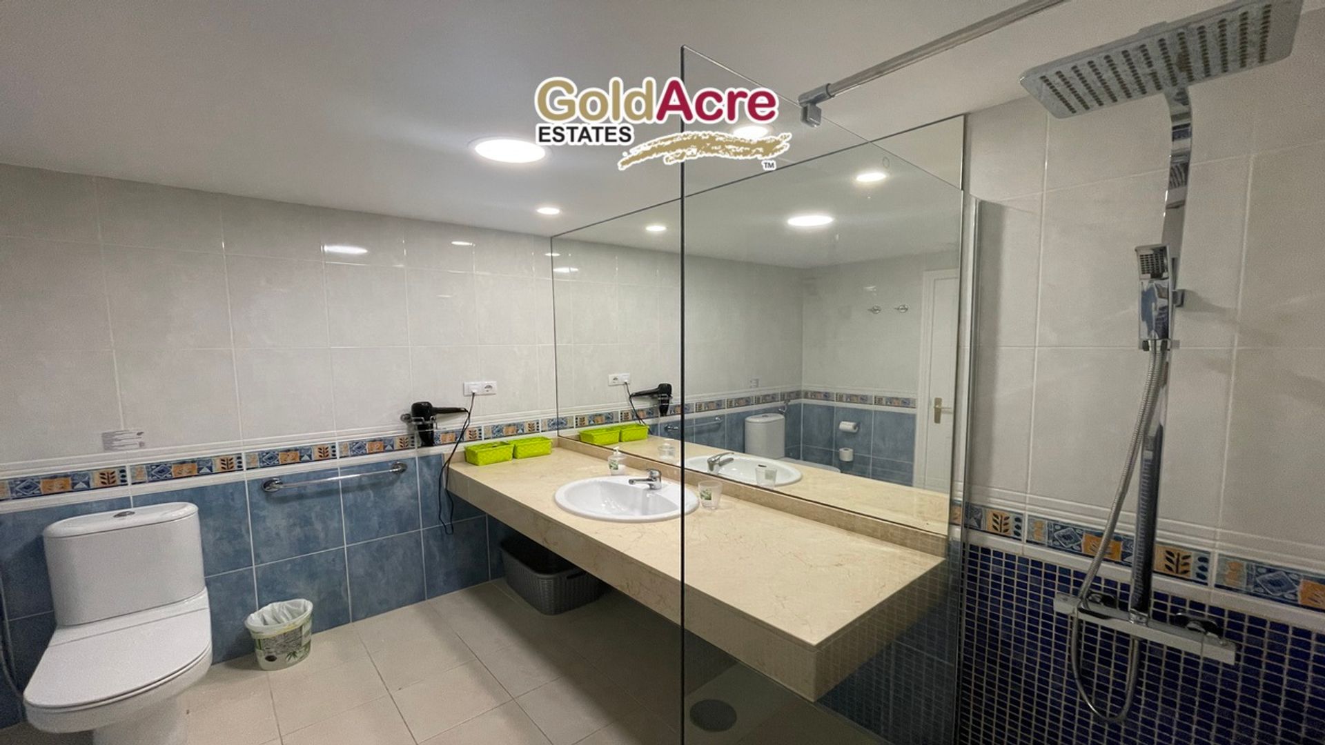 Condominium in Corralejo, Canarias 12180016