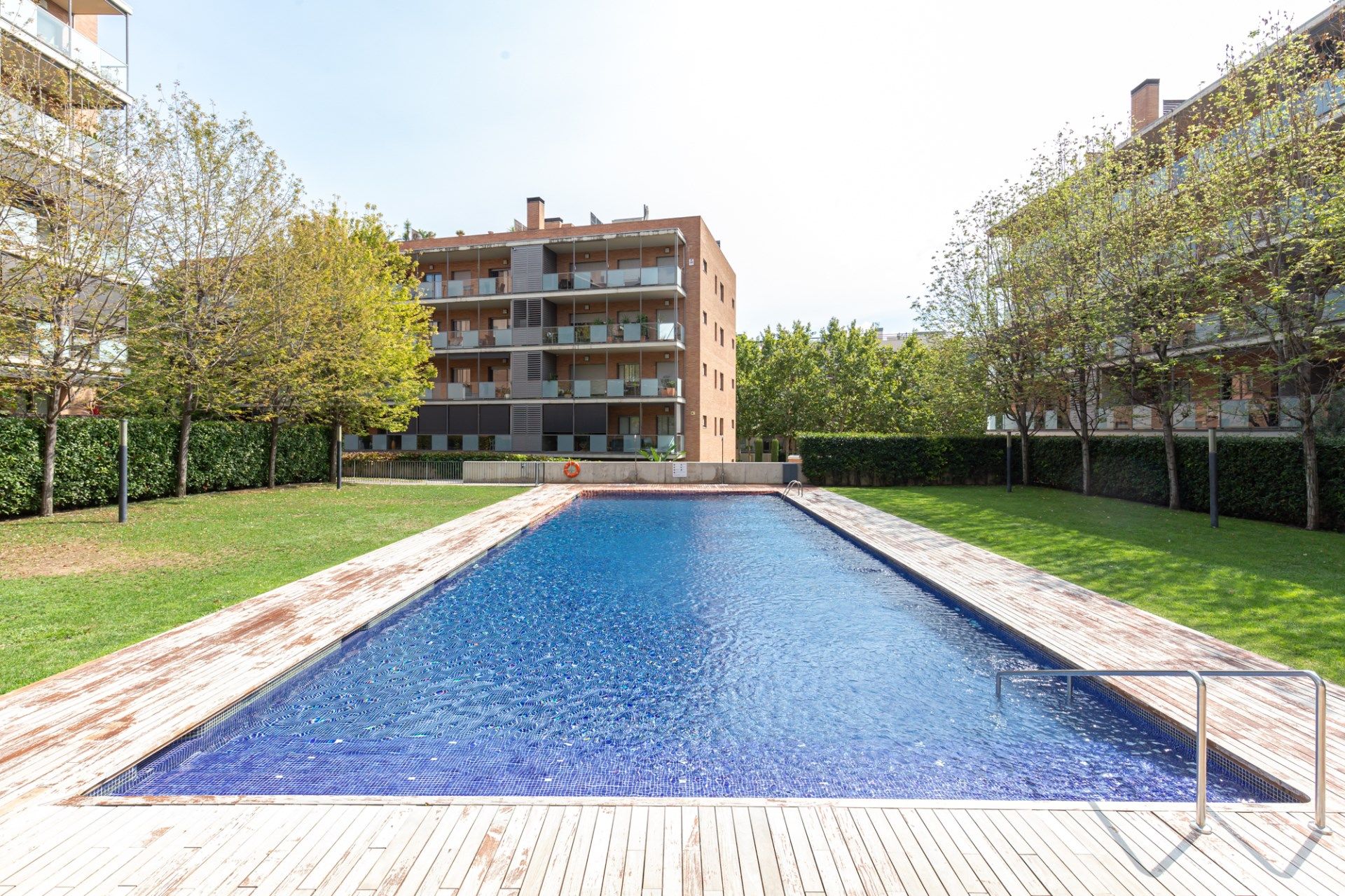 Condominium in Sant Cugat del Vallès, Catalunya 12180682