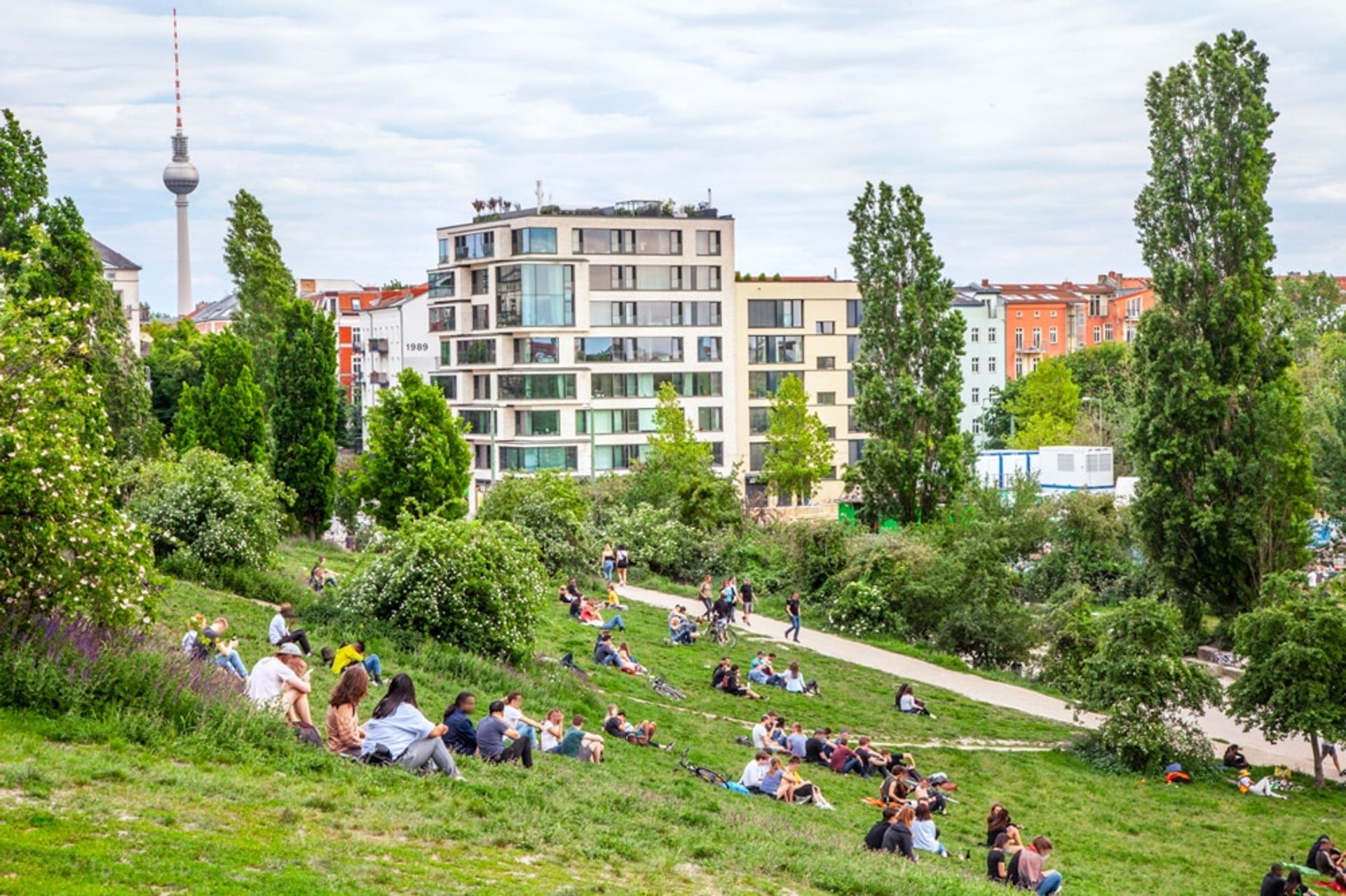 Condominium in Berlin, Berlin 12180716