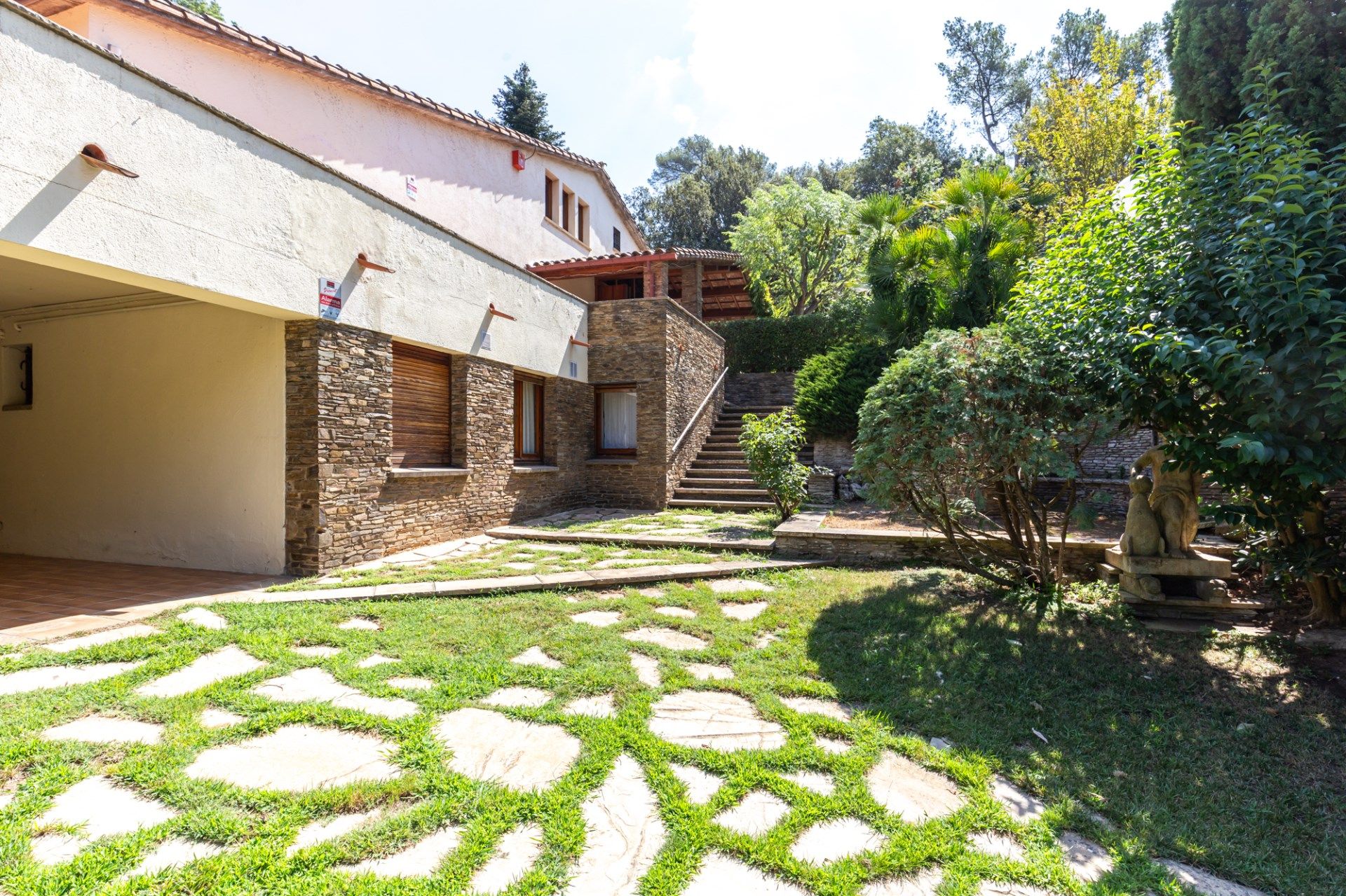 rumah dalam San Cugat del Valles, Catalonia 12181349