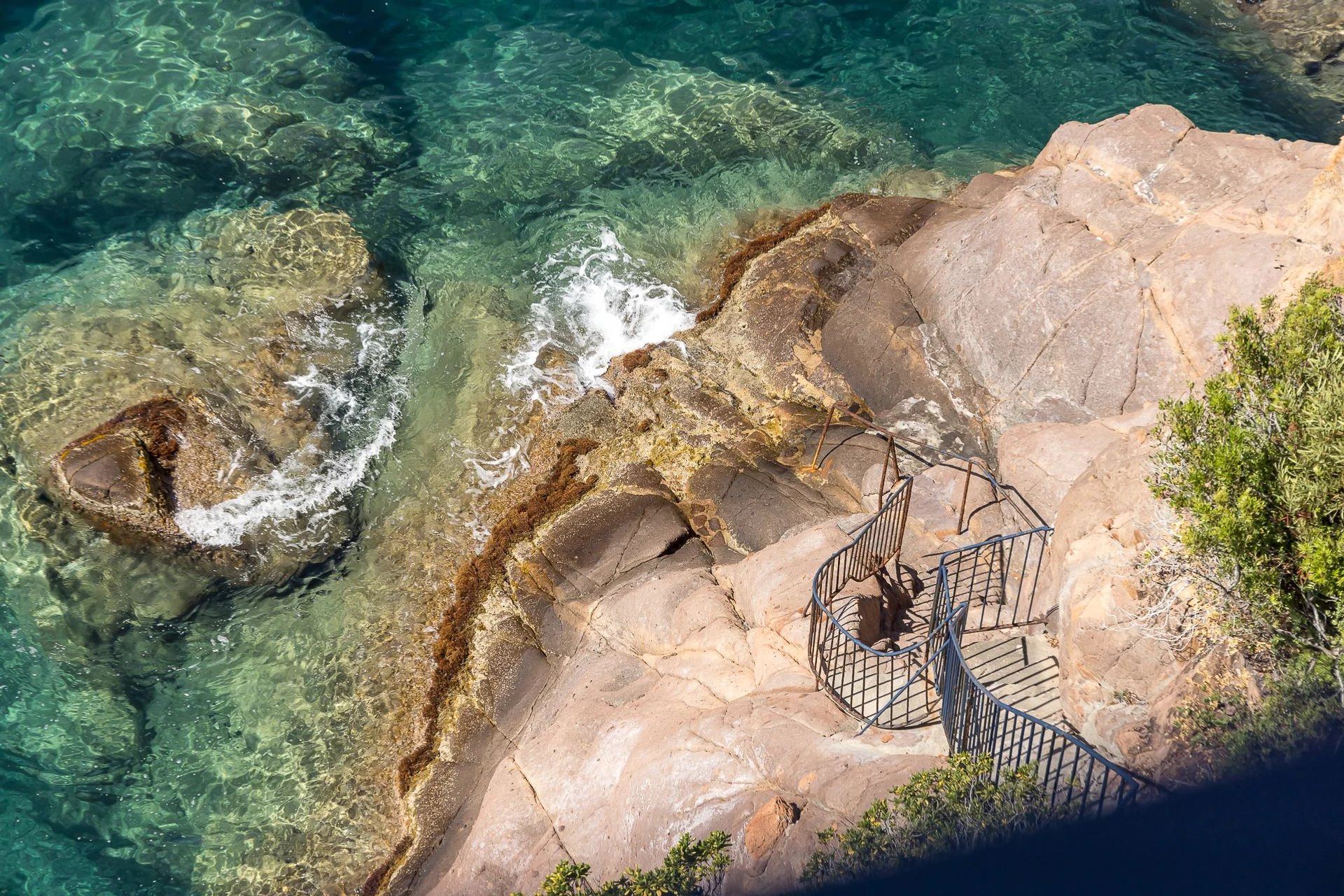 सम्मिलित में Théoule-sur-Mer, Provence-Alpes-Côte d'Azur 12181352