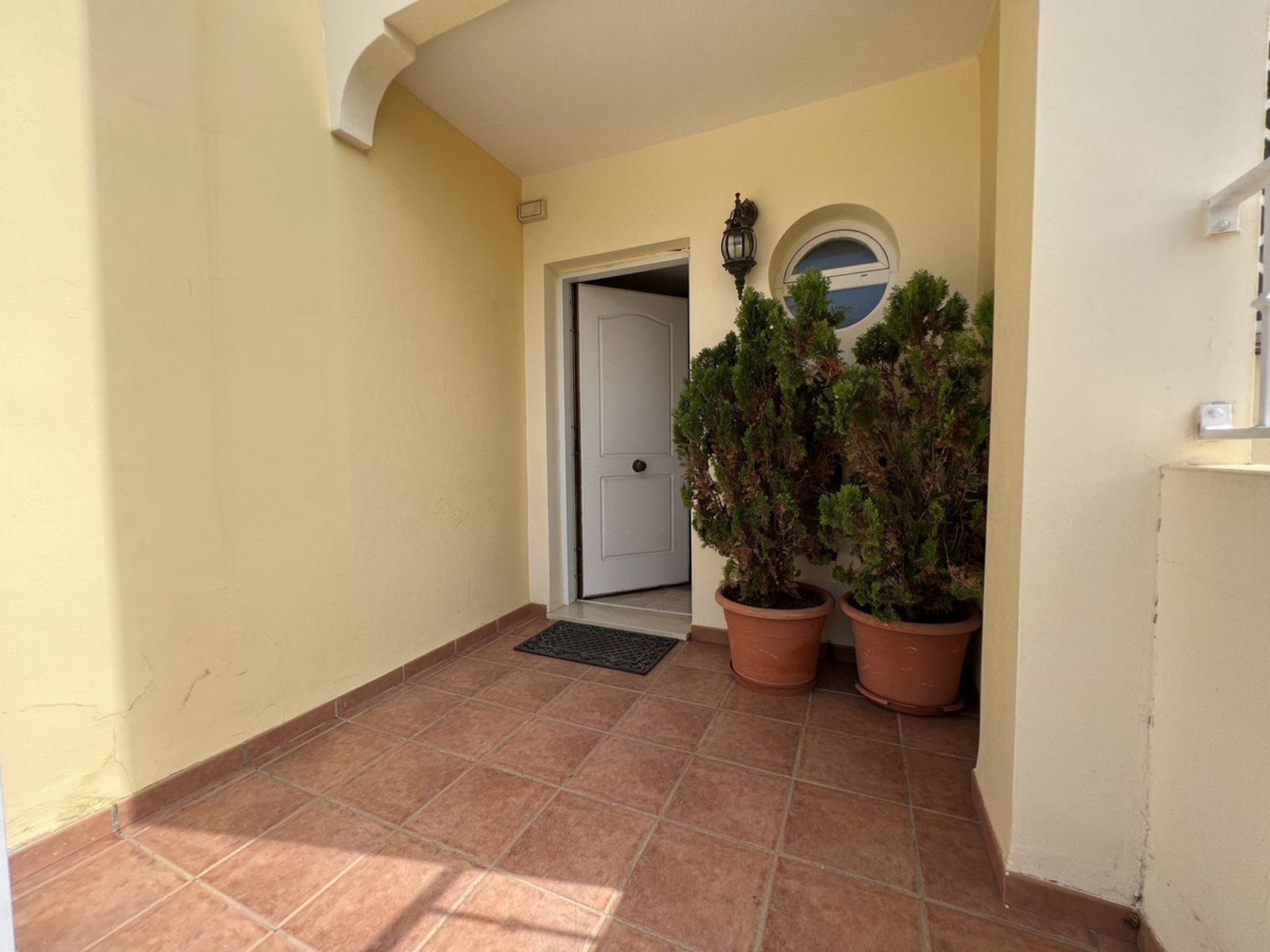 Haus im Marbella, Andalusien 12181450