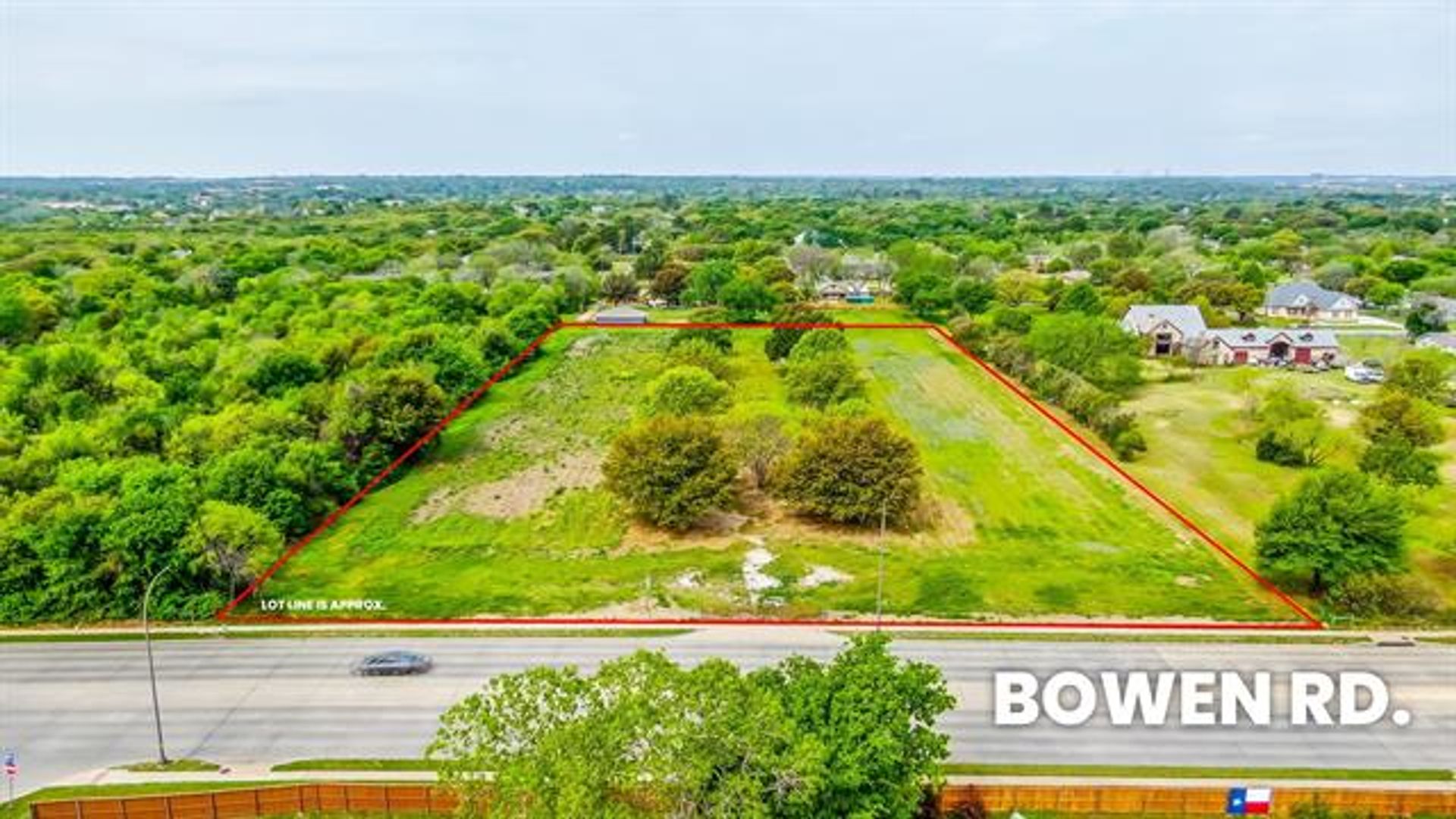 жилой дом в Dalworthington Gardens, Texas 12182450