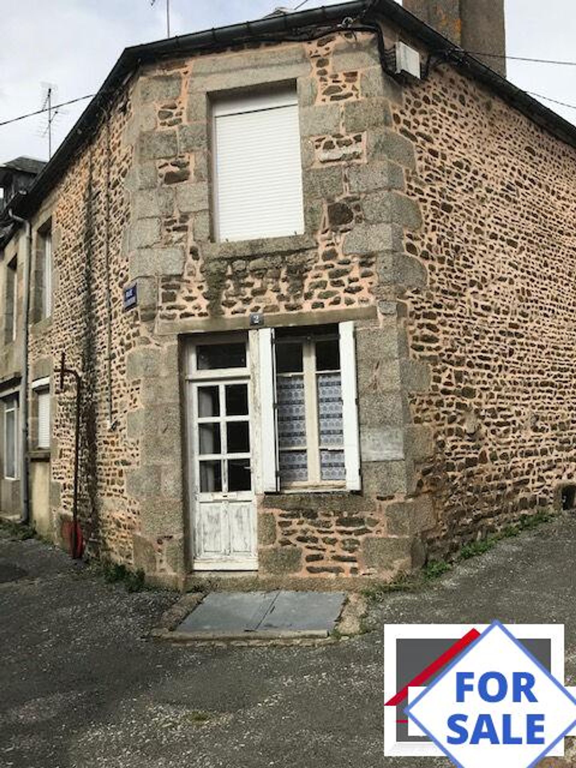 Huis in Voor-en-Pail, Pays de la Loire 12183217