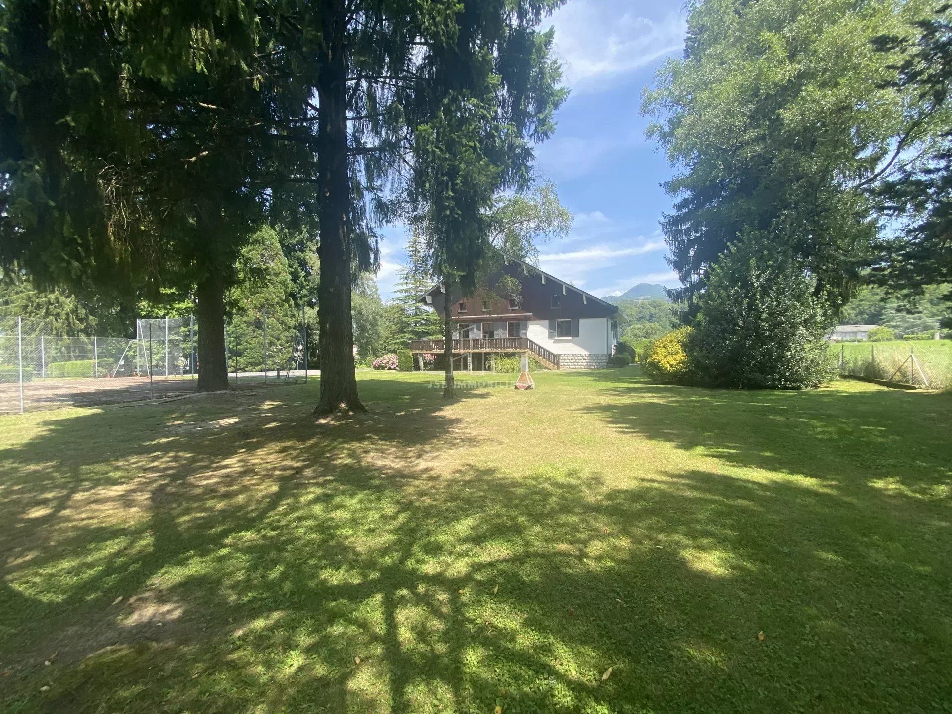 loger dans La Croix-de-la-Rochette, Auvergne-Rhone-Alpes 12183741