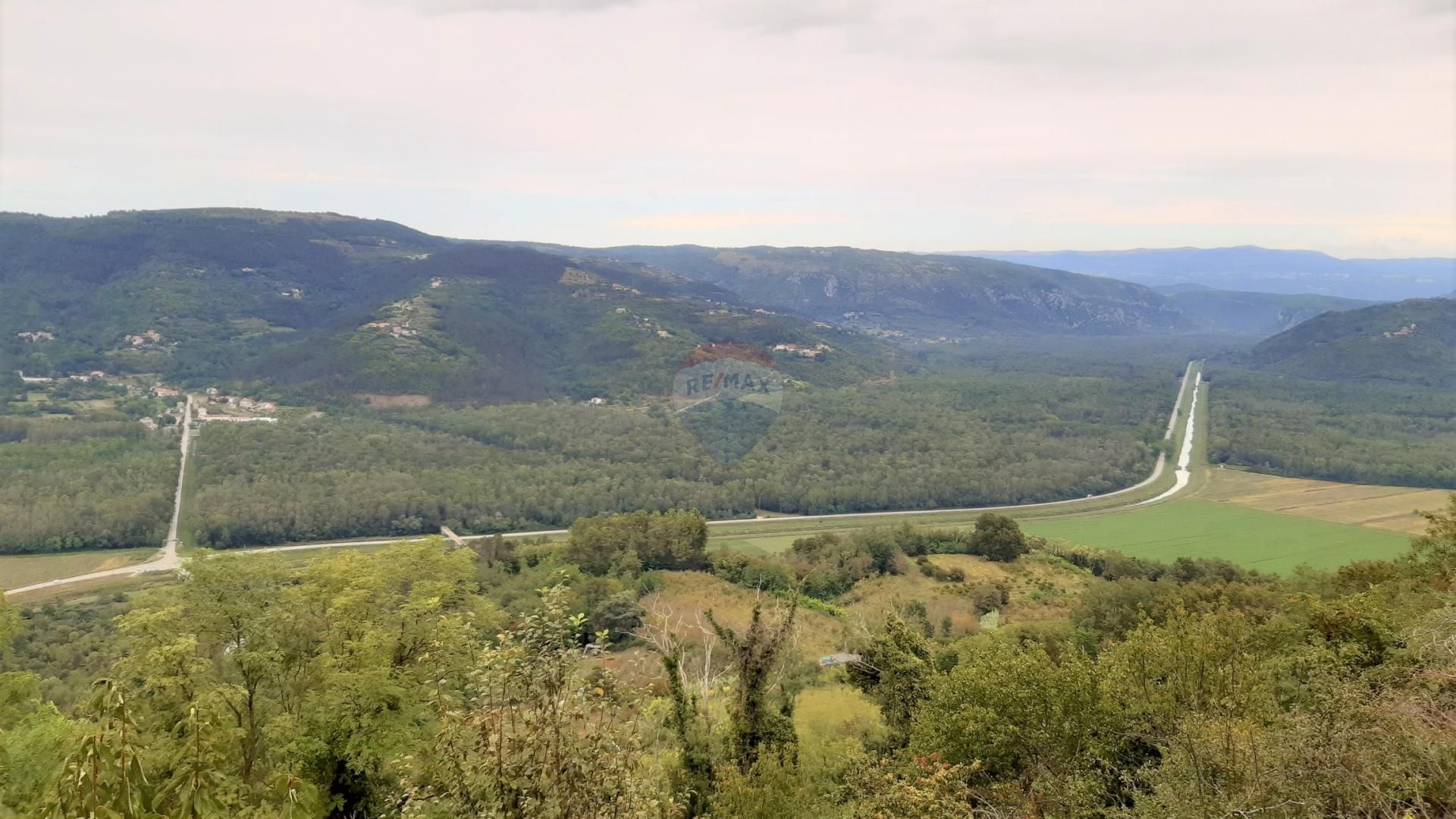 casa en Motovun, Istarska županija 12185721