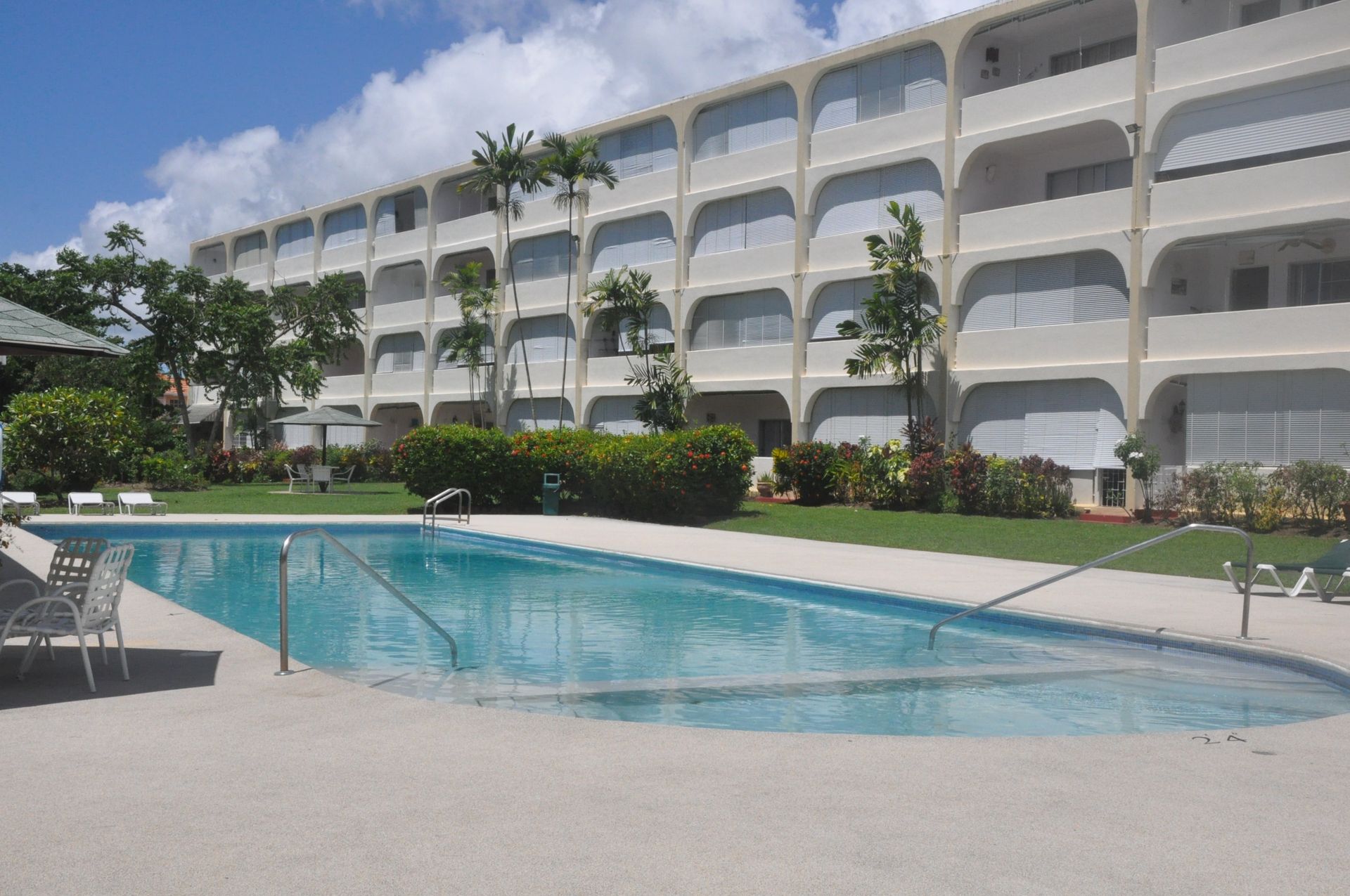 Condominio en Holetown, Saint James 12187053