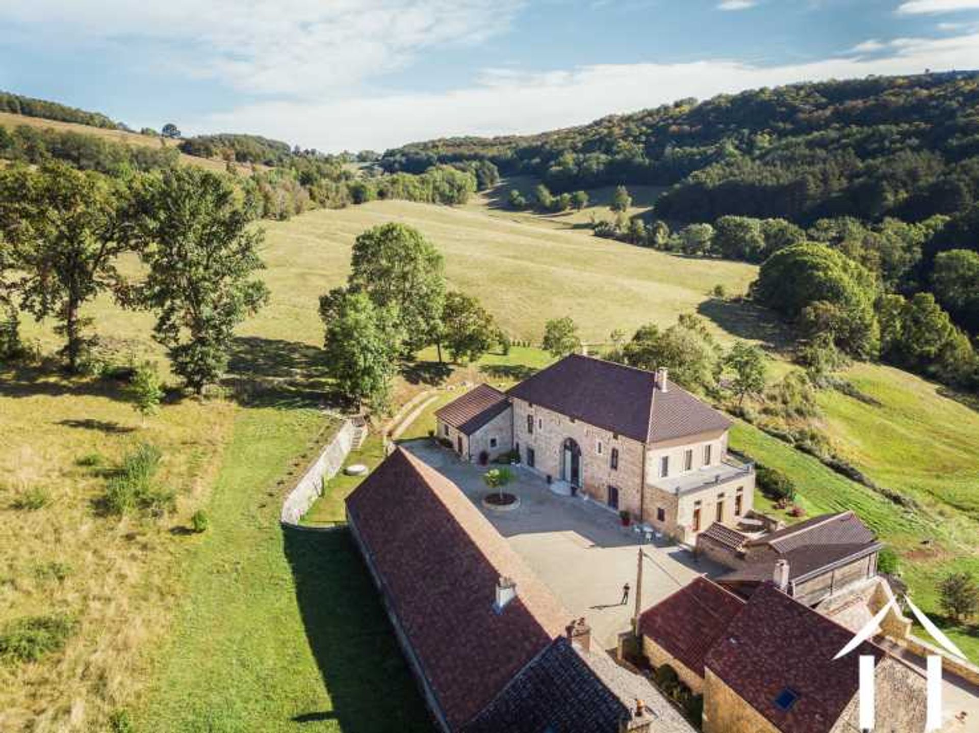 Talo sisään Mavilly-Mandelot, Bourgogne-Franche-Comte 12187421